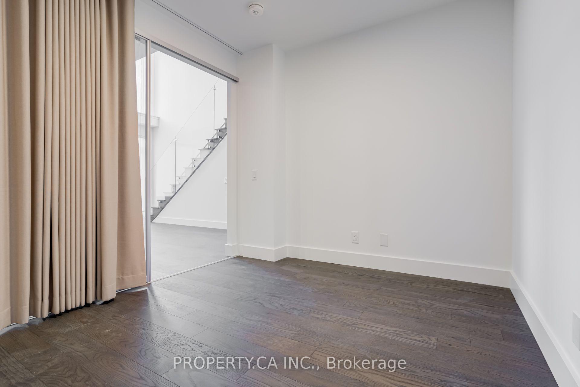 6 Greenbriar Road 106, Toronto Unit: 106