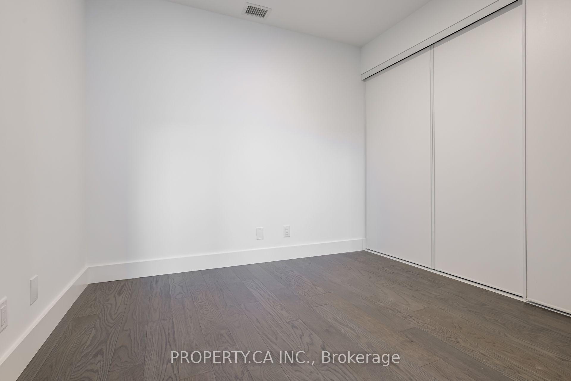 6 Greenbriar Road 106, Toronto Unit: 106