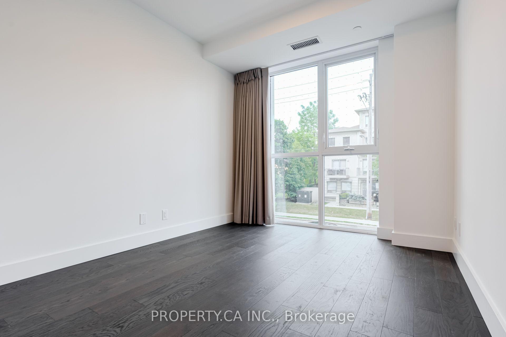 6 Greenbriar Road 106, Toronto Unit: 106