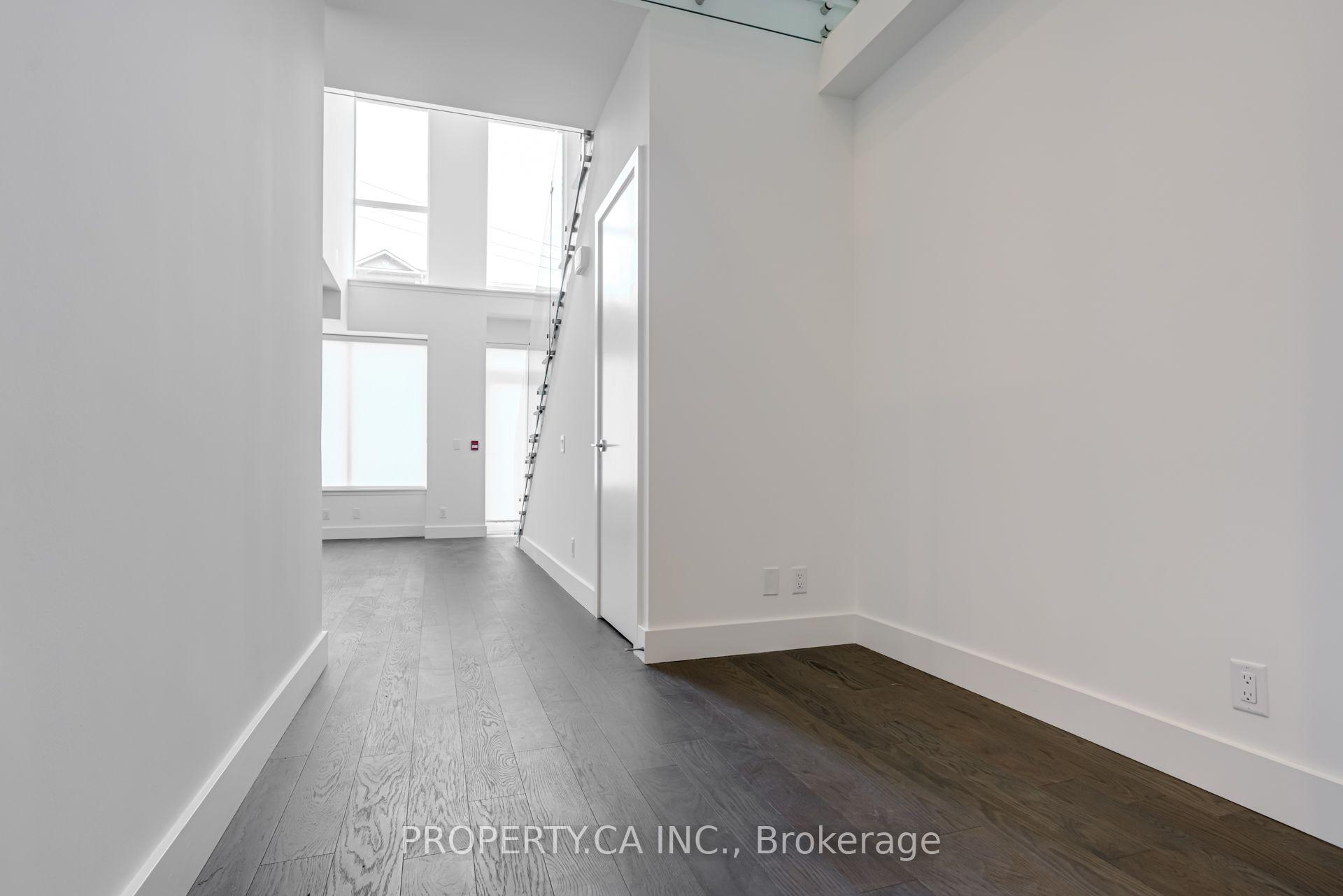 6 Greenbriar Road 106, Toronto Unit: 106