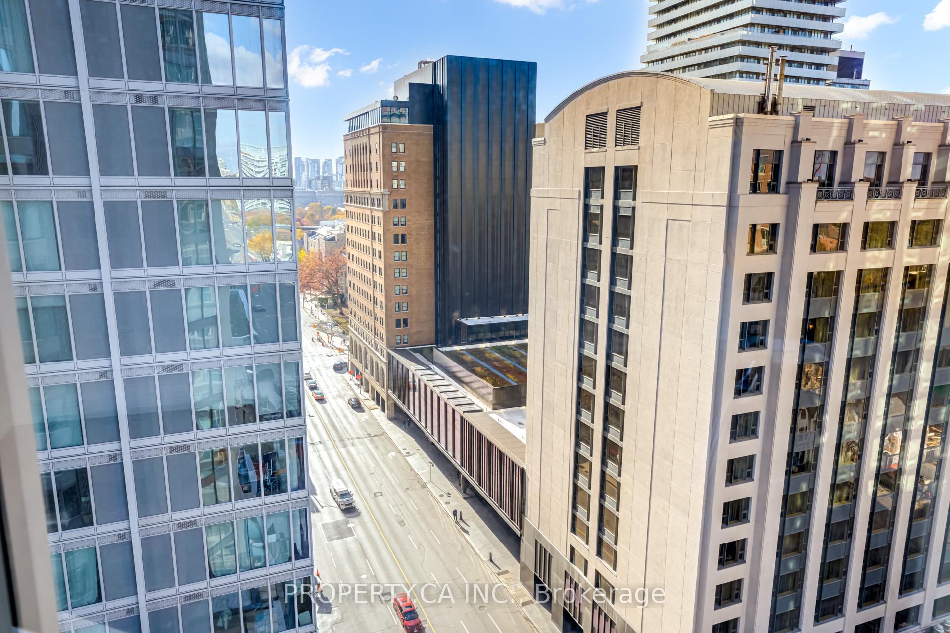 155 Yorkville Avenue 1514, Toronto Unit: 1514