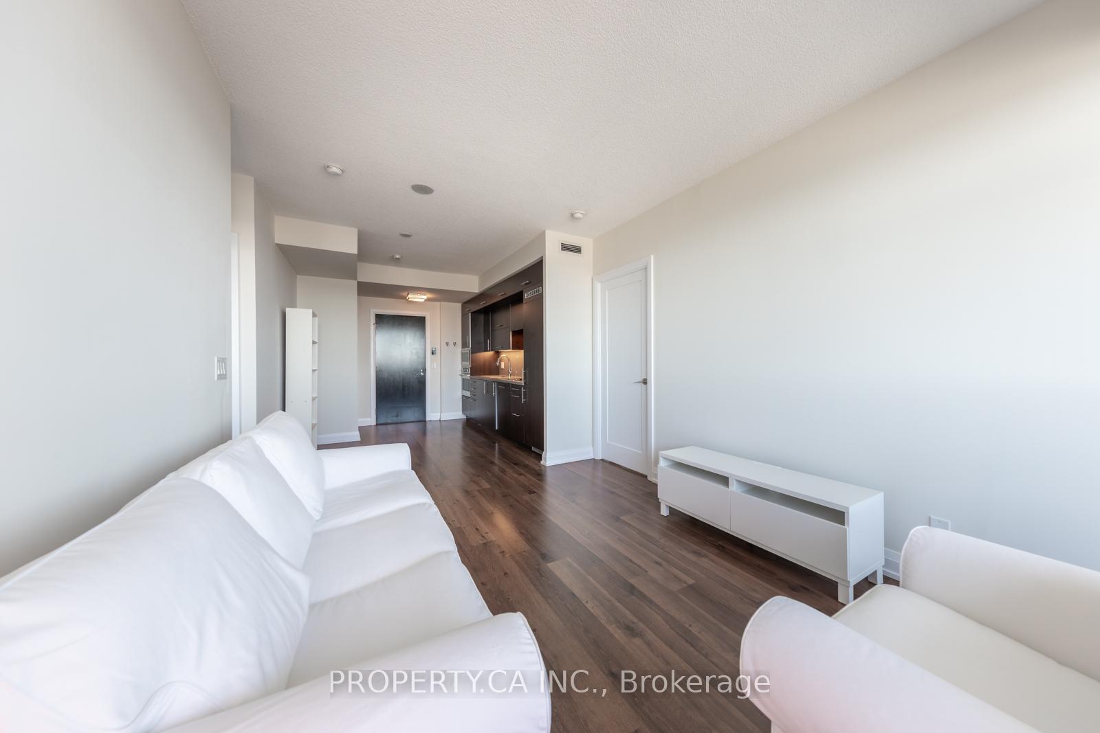 5 Sheppard Avenue E 3422, Toronto Unit: 3422