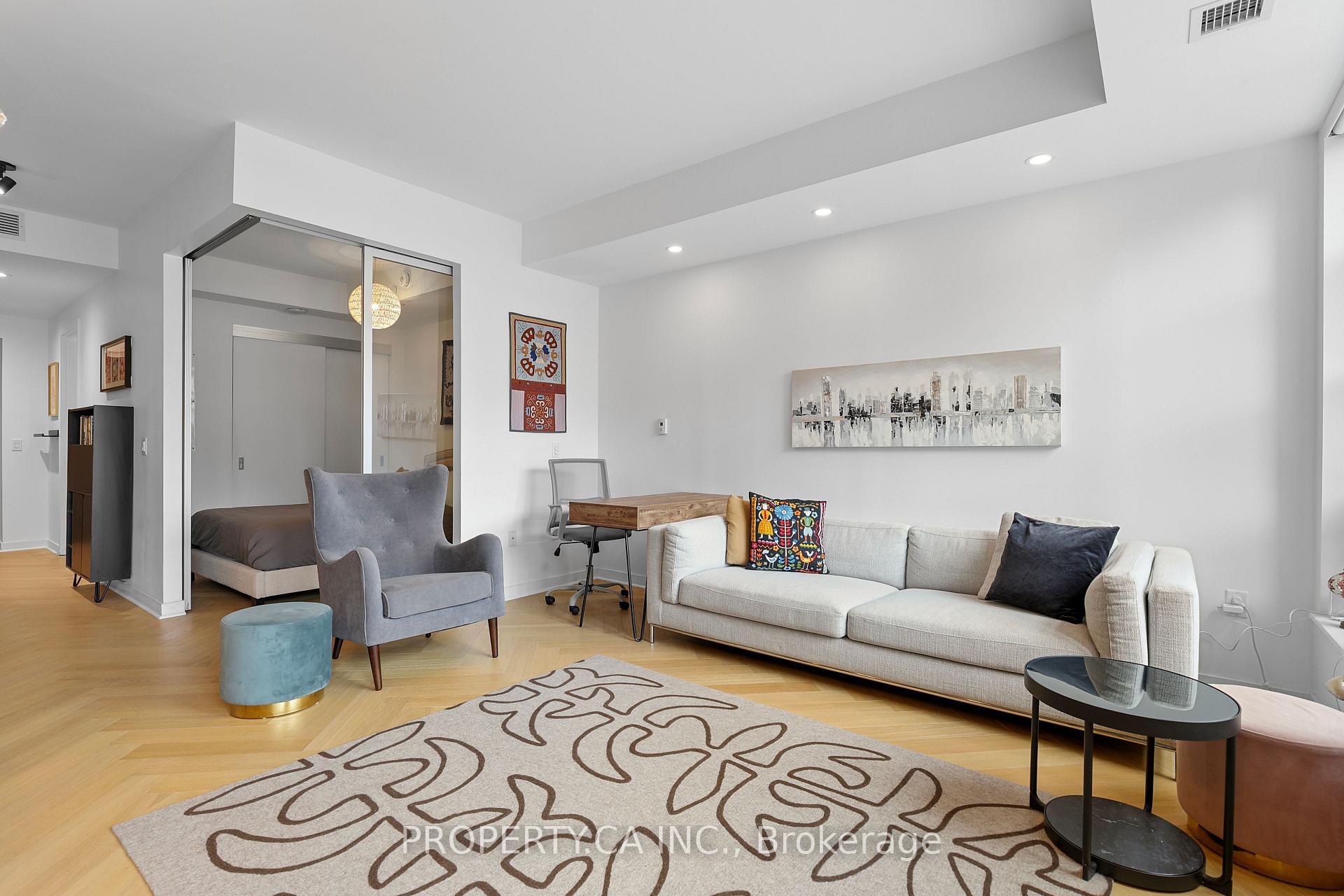 501 Adelaide Street W 303, Toronto Unit: 303