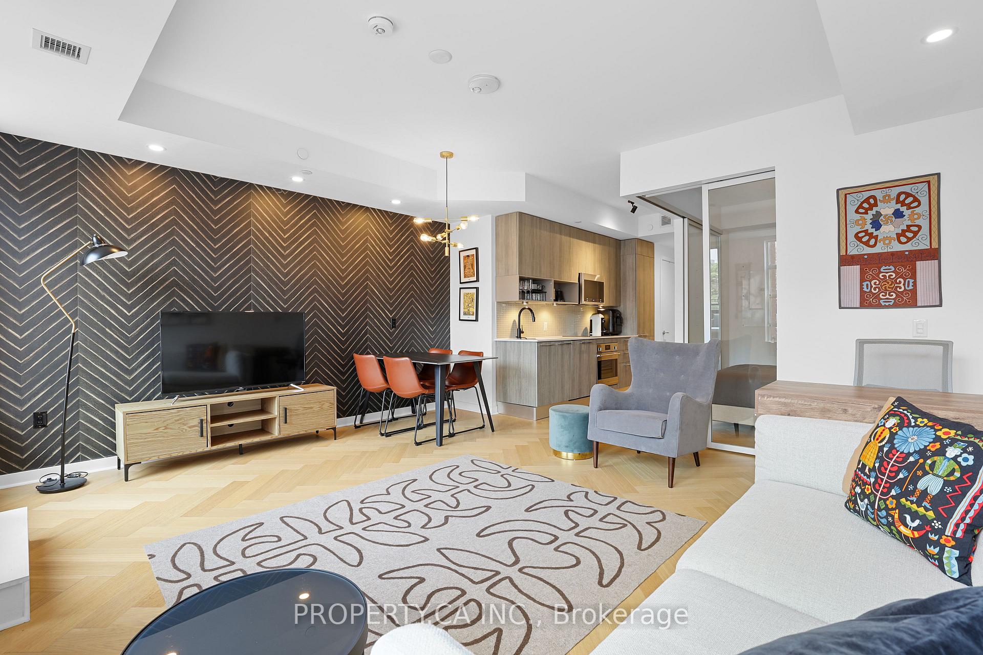 501 Adelaide Street W 303, Toronto Unit: 303