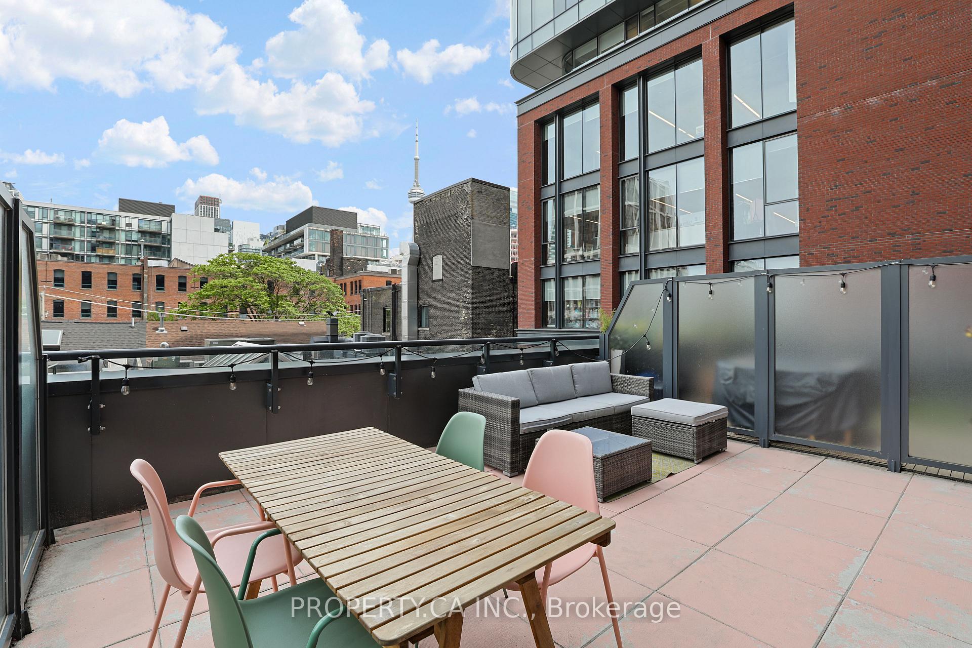 501 Adelaide Street W 303, Toronto Unit: 303