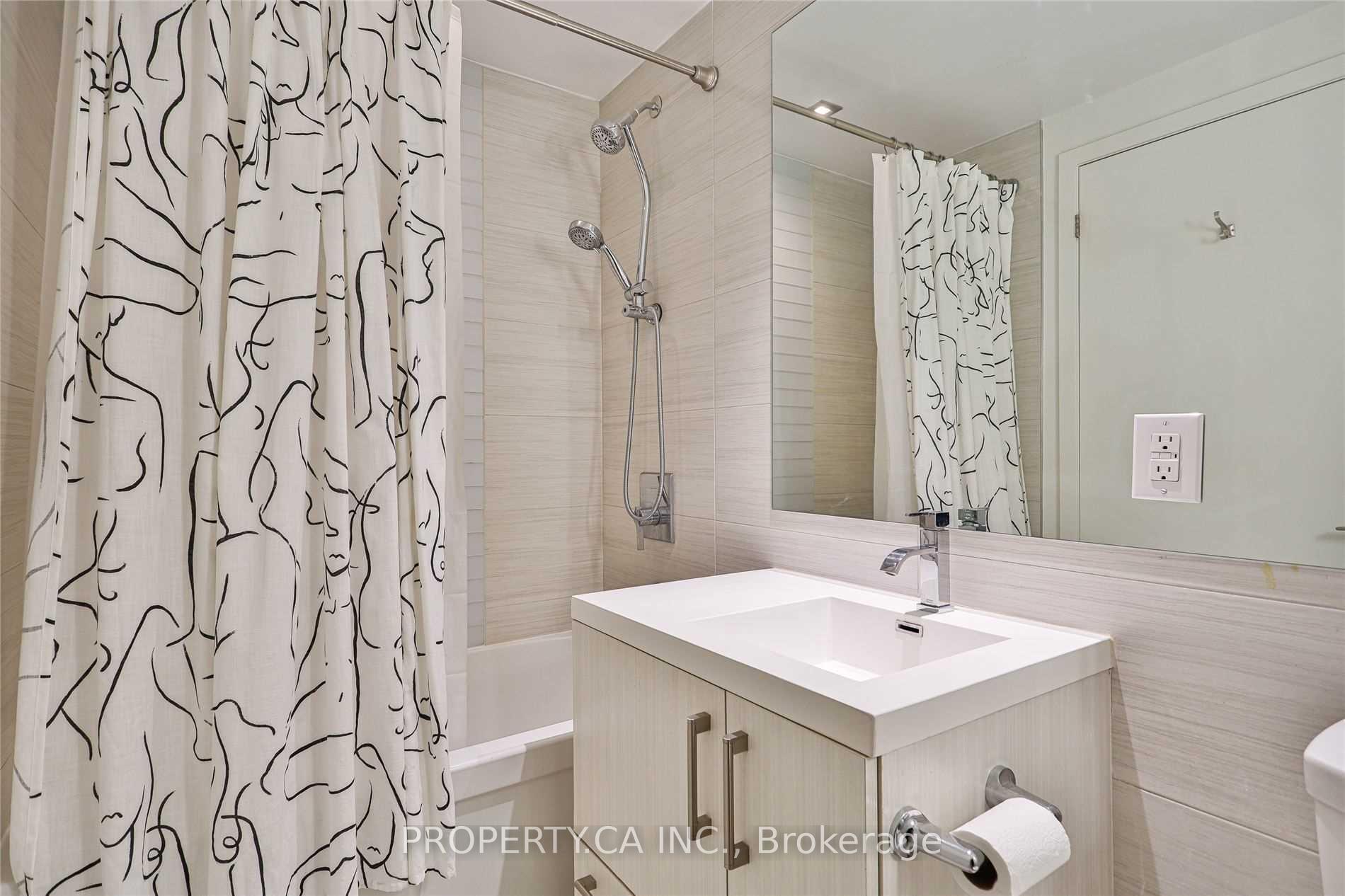 39 Sherbourne Street 401, Toronto Unit: 401
