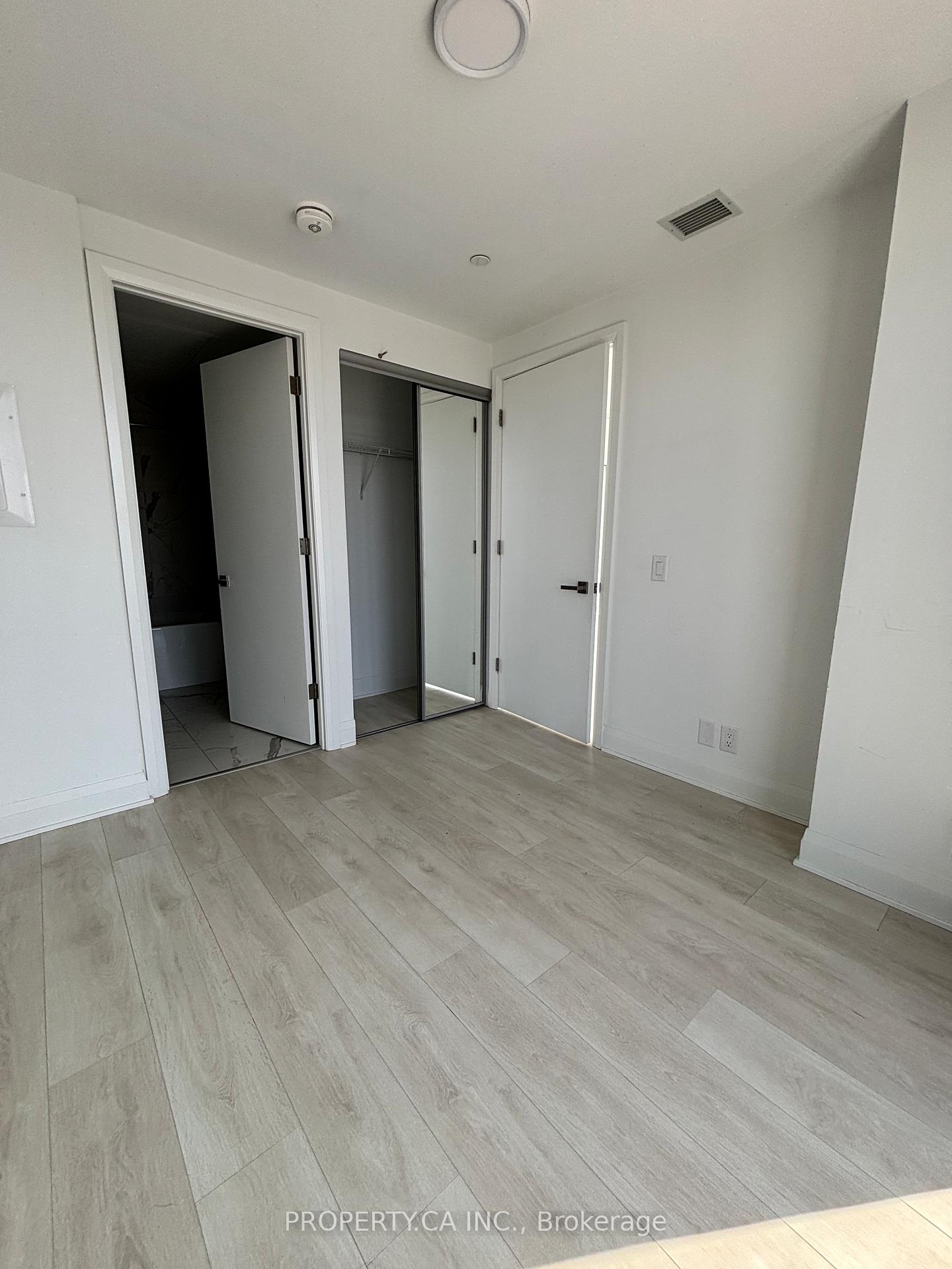 33 Frederick Todd Way 1201, Toronto Unit: 1201