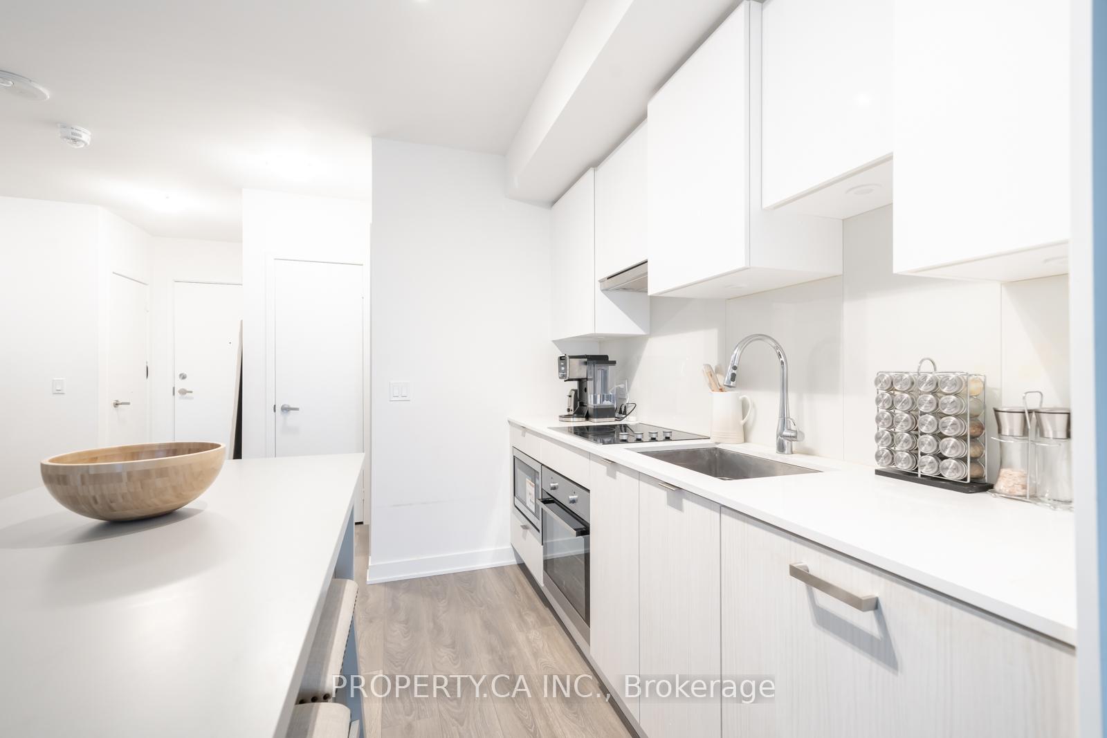 195 Redpath Avenue 3505, Toronto Unit: 3505