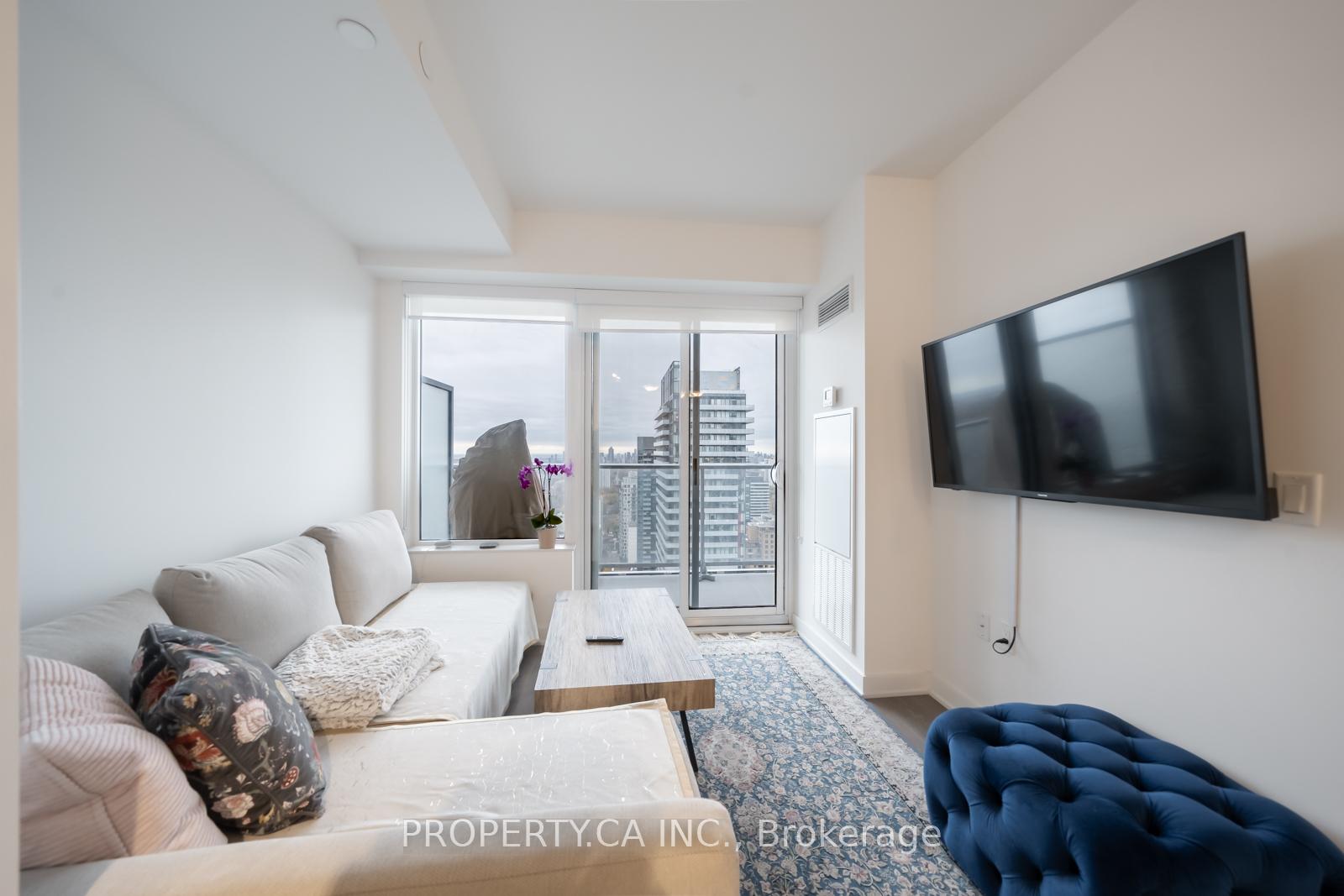 195 Redpath Avenue 3505, Toronto Unit: 3505