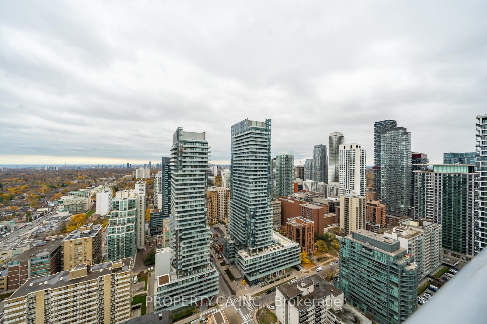 195 Redpath Avenue 3505, Toronto Unit: 3505