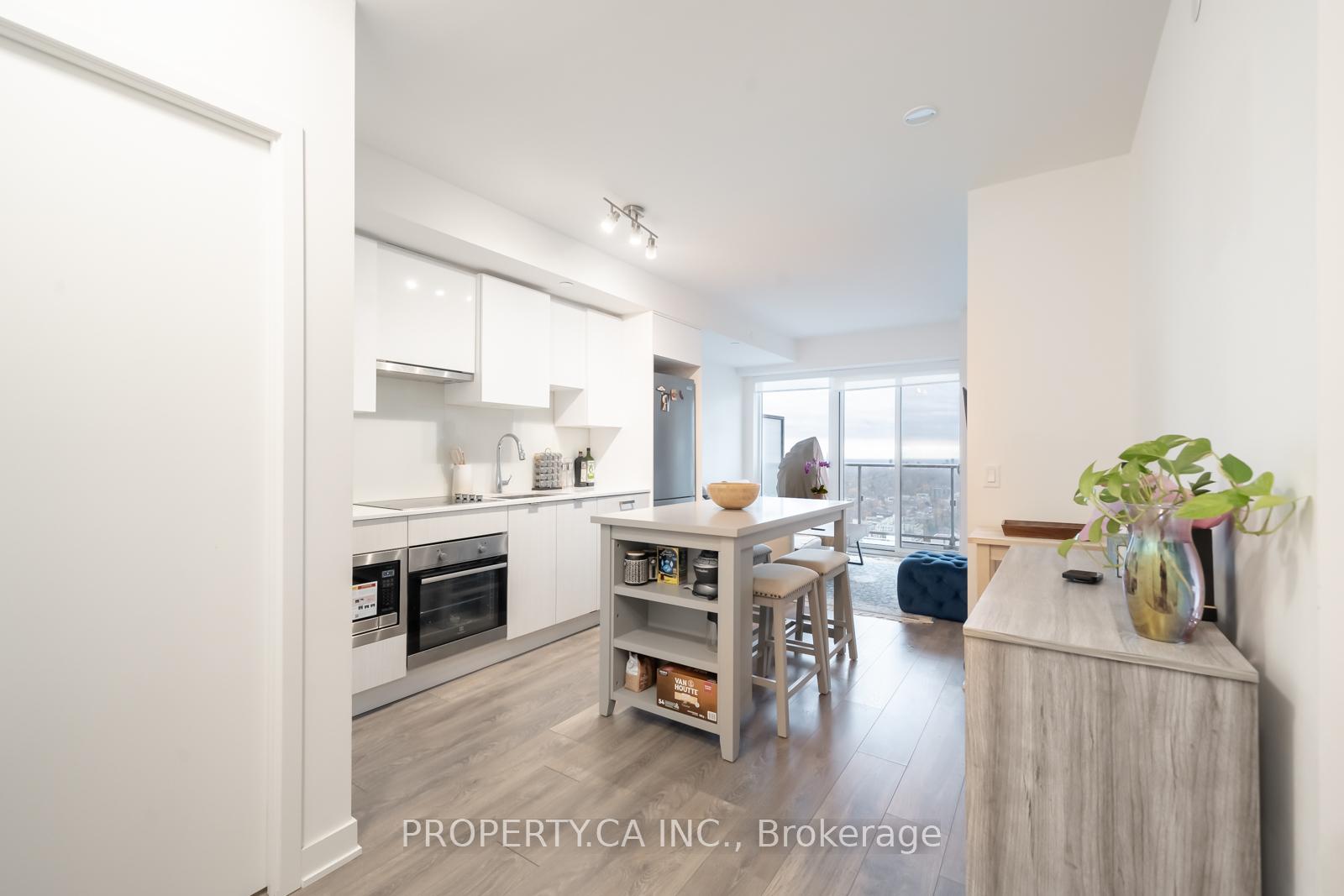 195 Redpath Avenue 3505, Toronto Unit: 3505