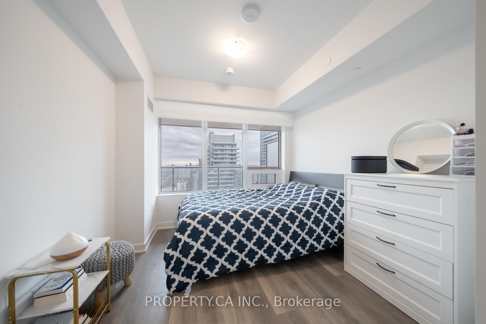 195 Redpath Avenue 3505, Toronto Unit: 3505