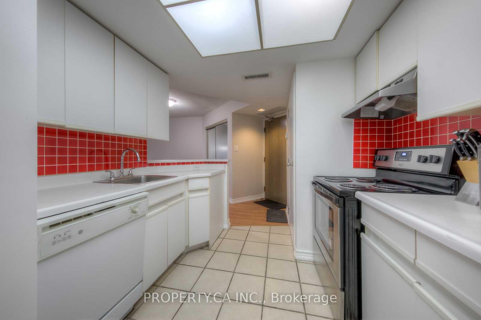 1001 Bay Street 2107, Toronto Unit: 2107