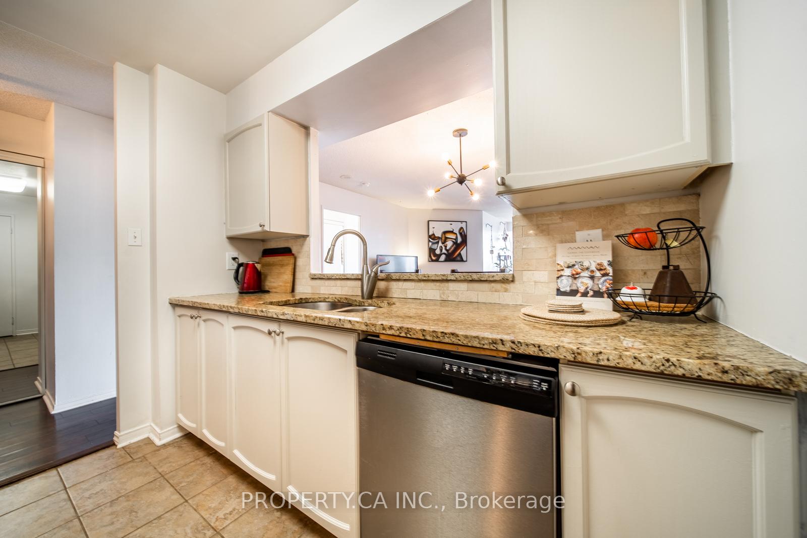70 Mill Street 608, Toronto Unit: 608