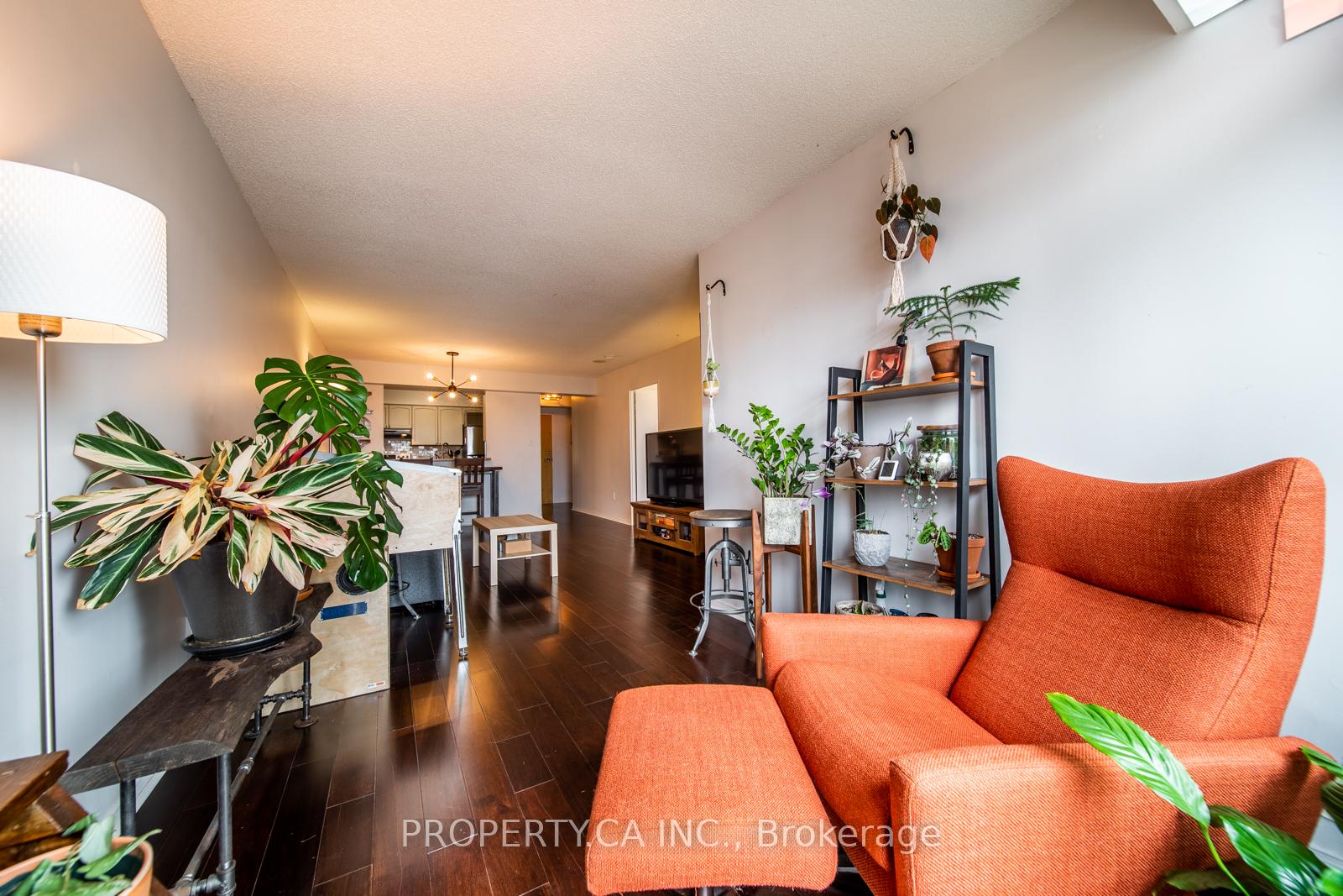 70 Mill Street 608, Toronto Unit: 608