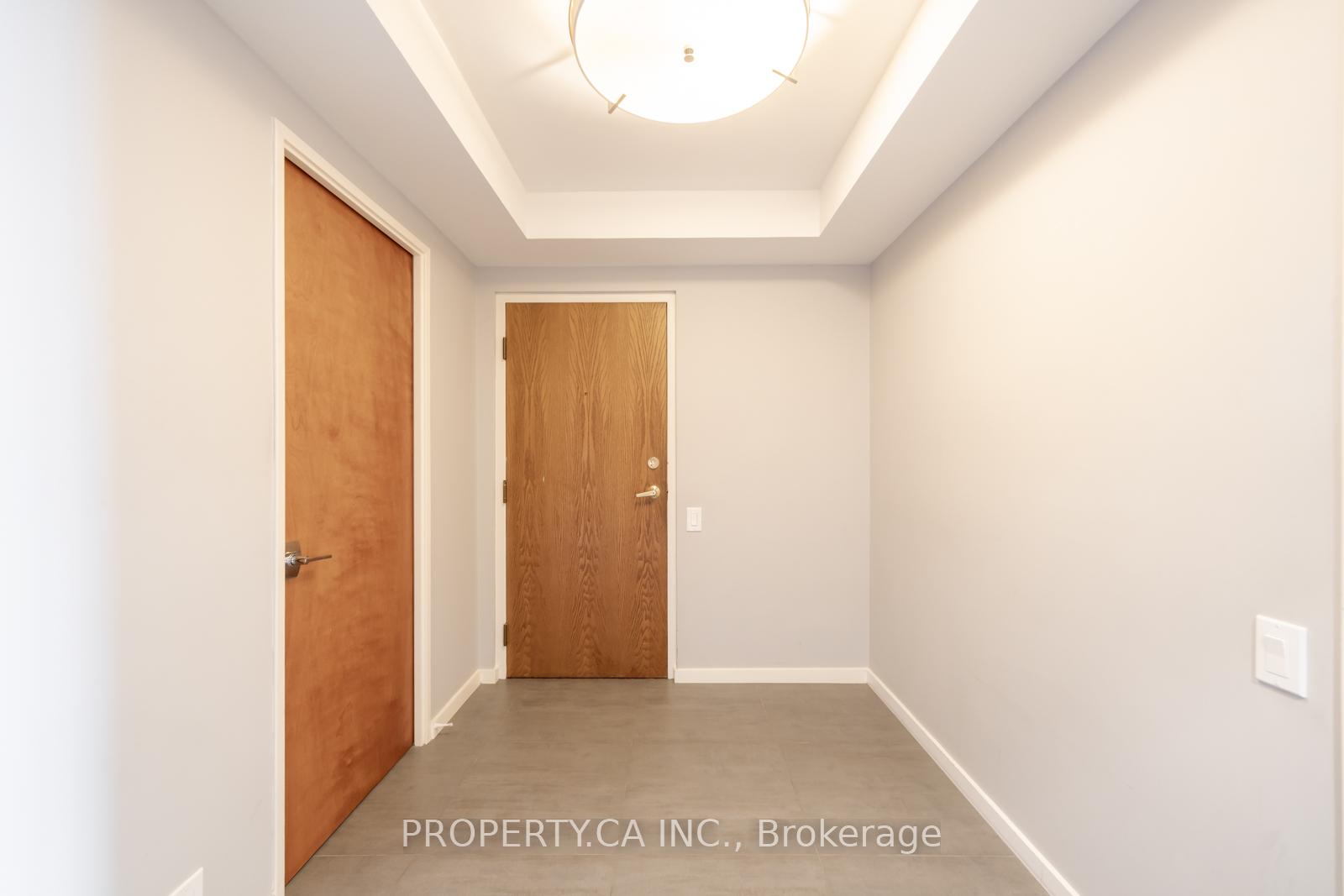 1 Concorde Place 1202, Toronto Unit: 1202