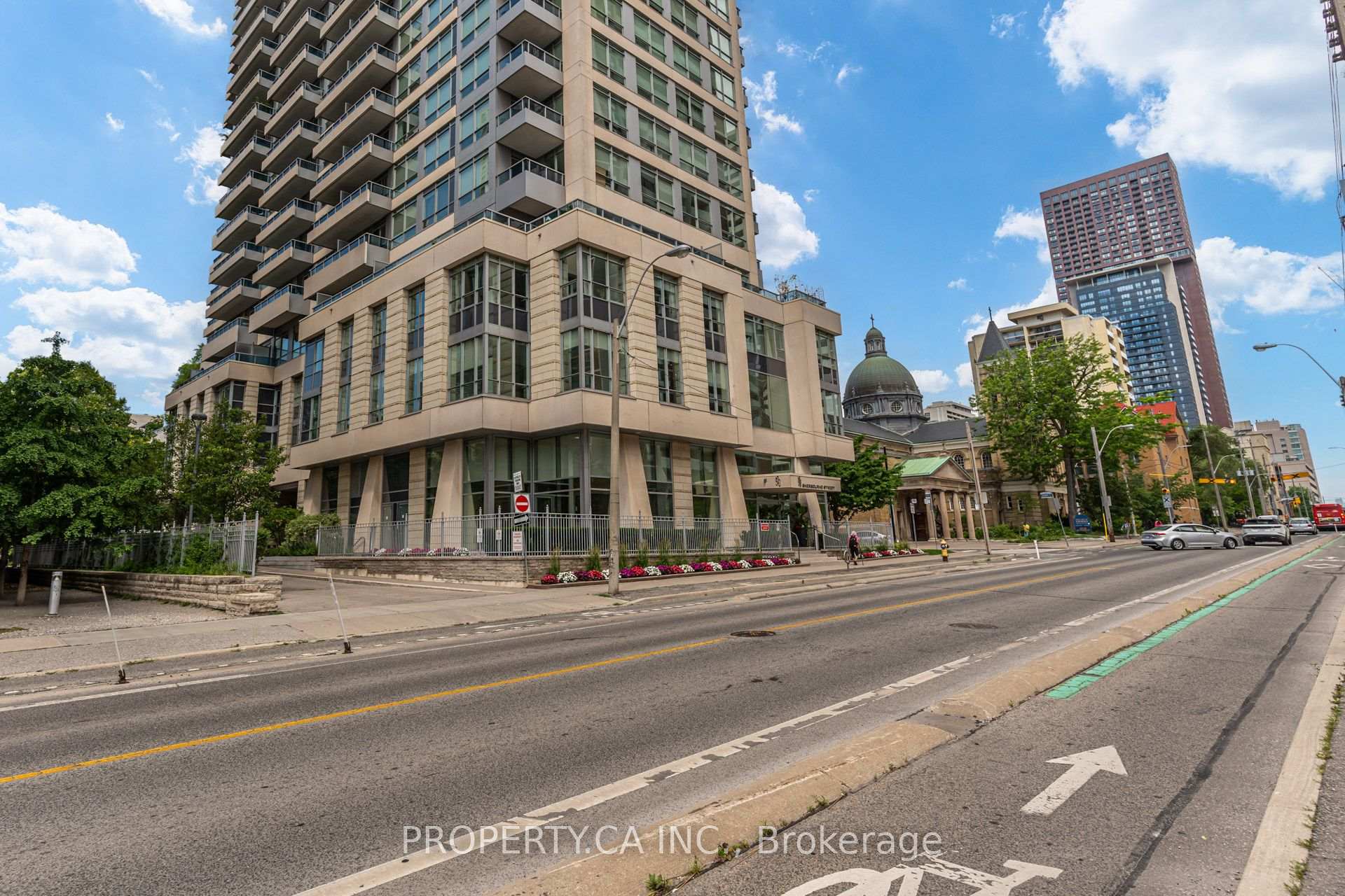 500 Sherbourne Street 3404, Toronto Unit: 3404