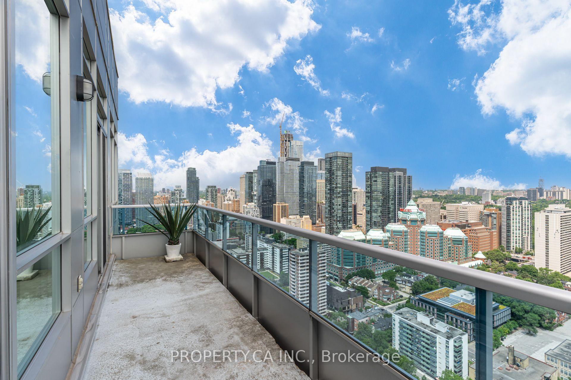 500 Sherbourne Street 3404, Toronto Unit: 3404