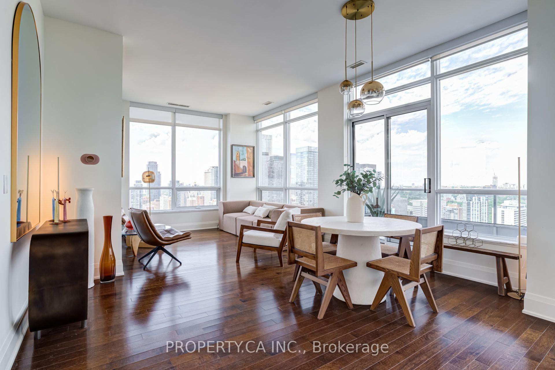 500 Sherbourne Street 3404, Toronto Unit: 3404