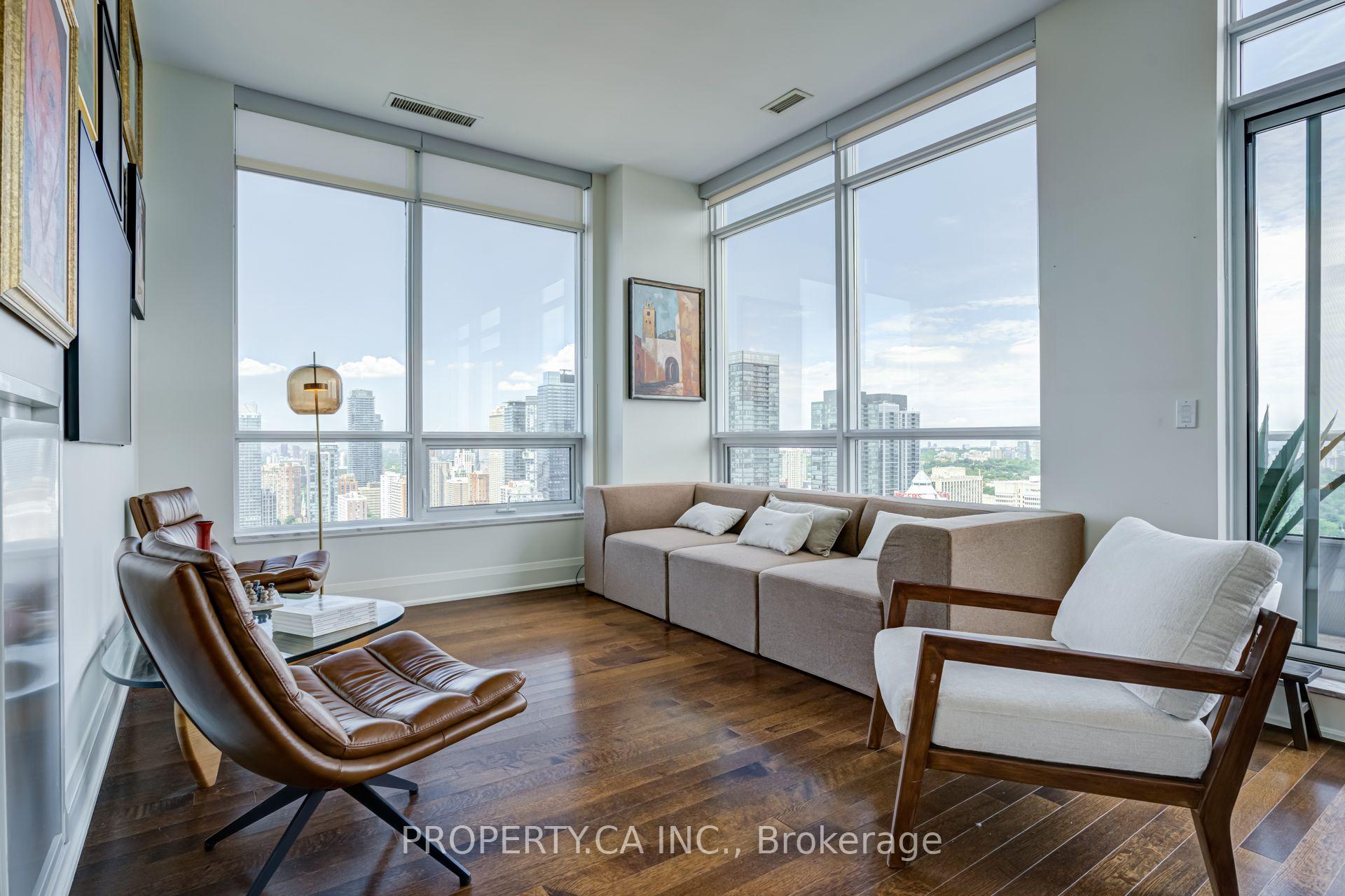 500 Sherbourne Street 3404, Toronto Unit: 3404