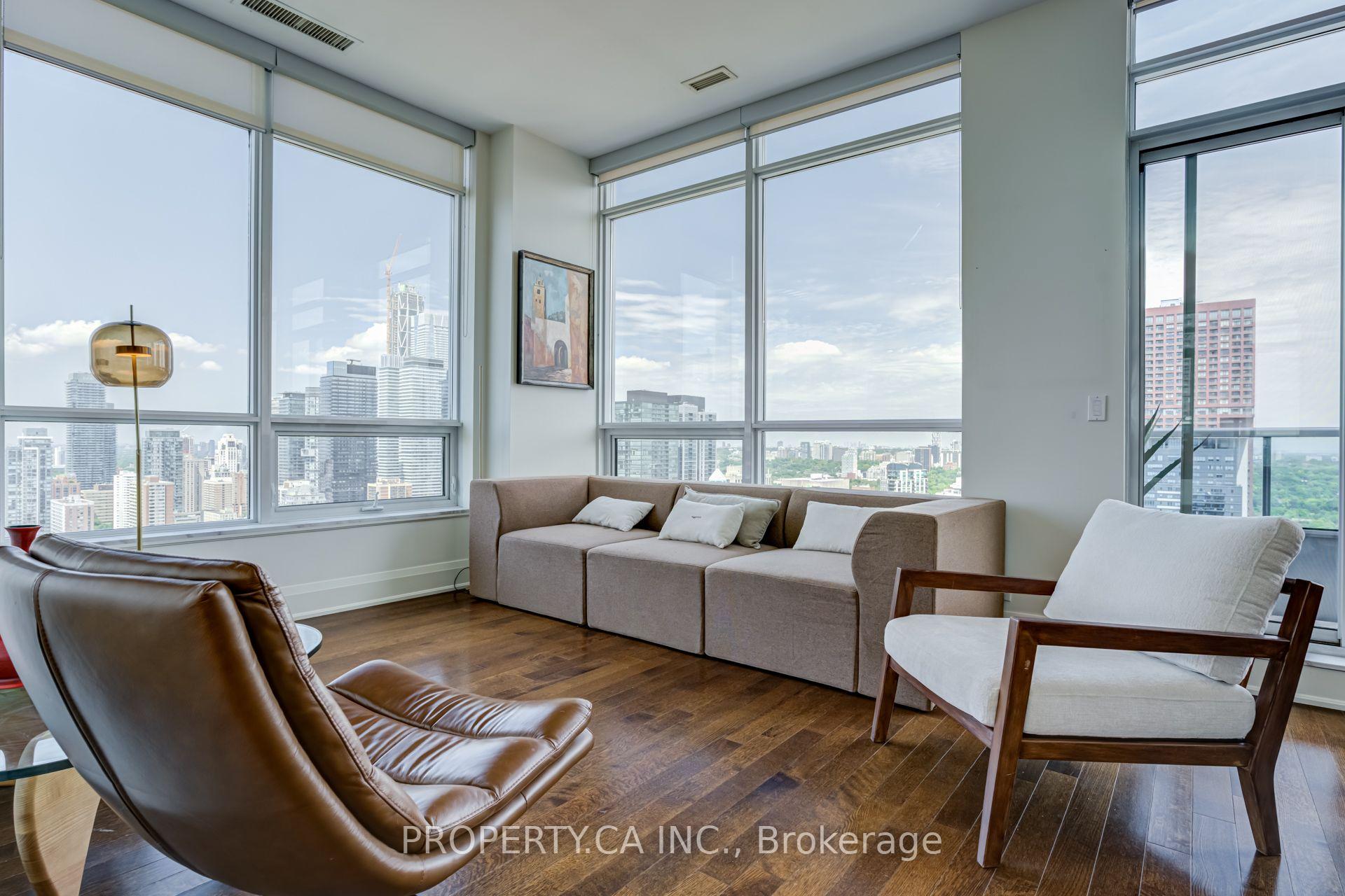 500 Sherbourne Street 3404, Toronto Unit: 3404