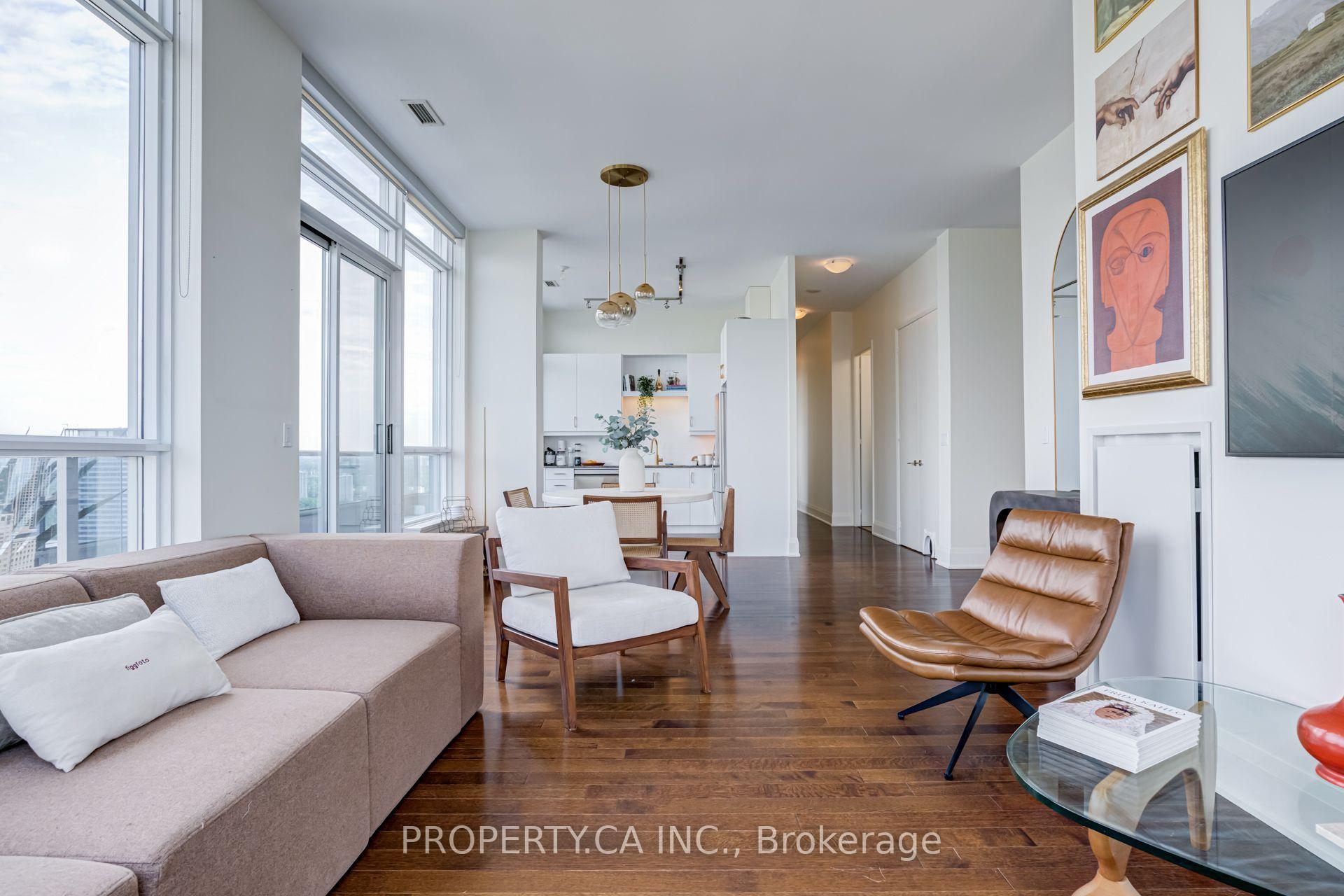 500 Sherbourne Street 3404, Toronto Unit: 3404