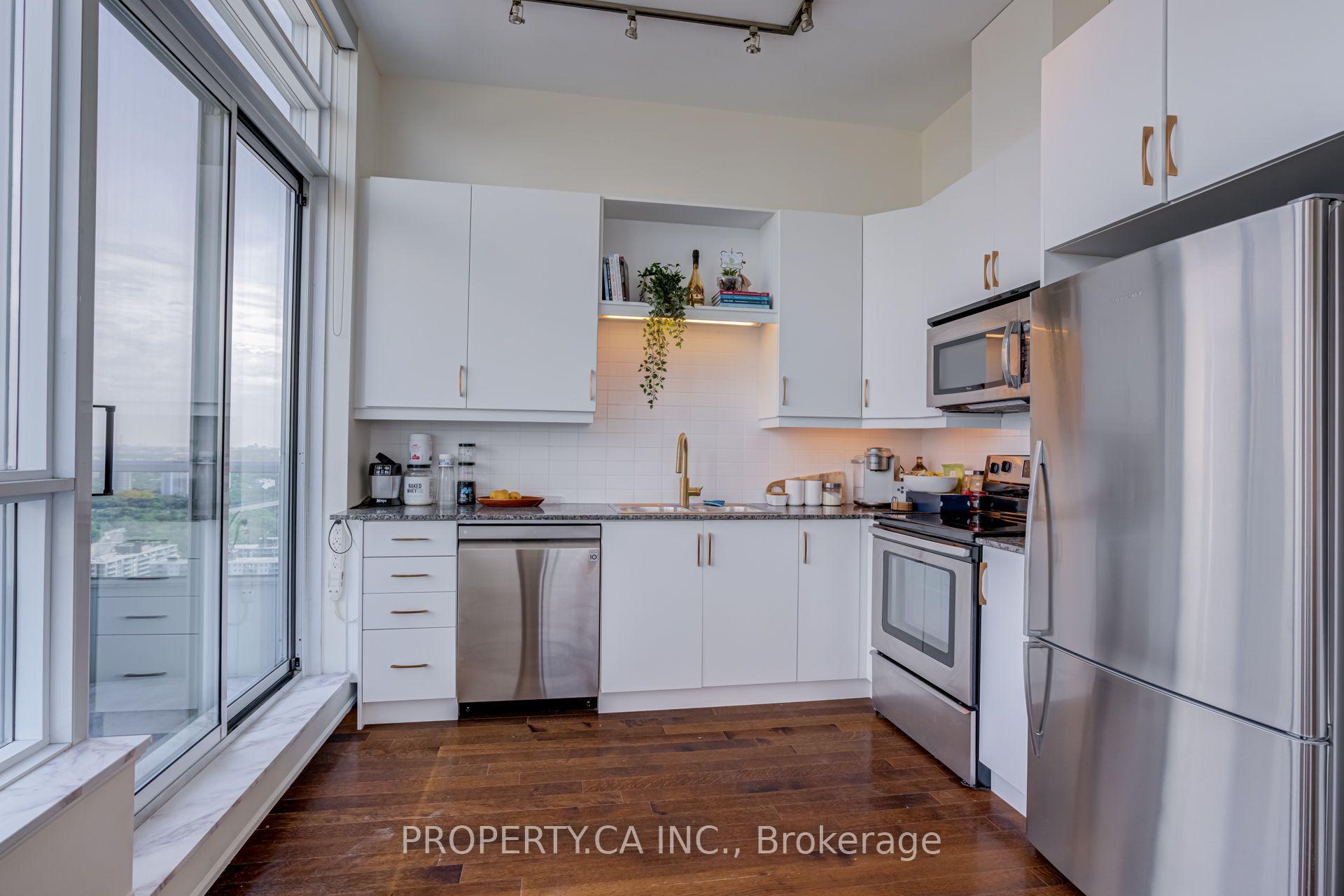 500 Sherbourne Street 3404, Toronto Unit: 3404