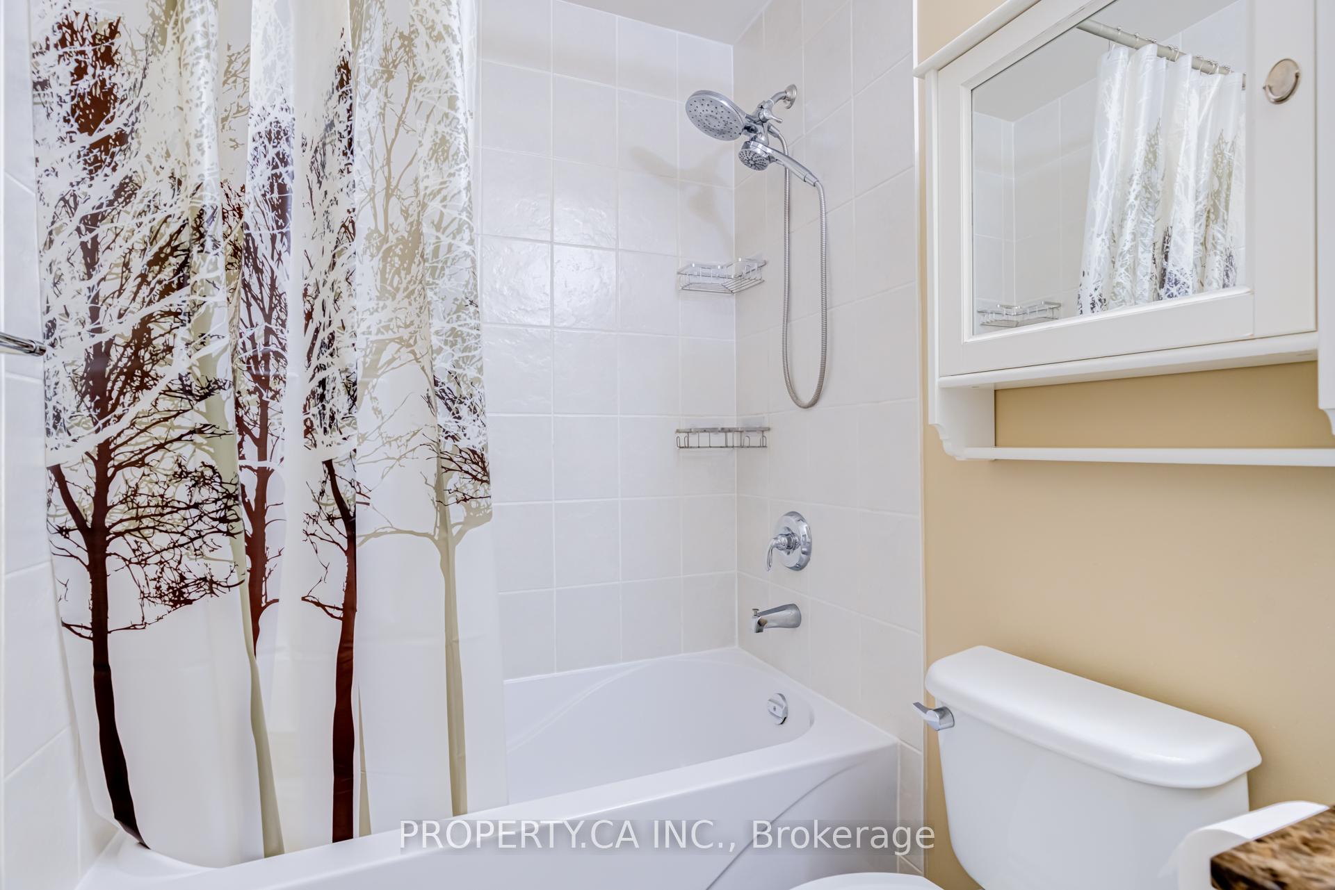 525 Wilson Avenue 118, Toronto Unit: 118