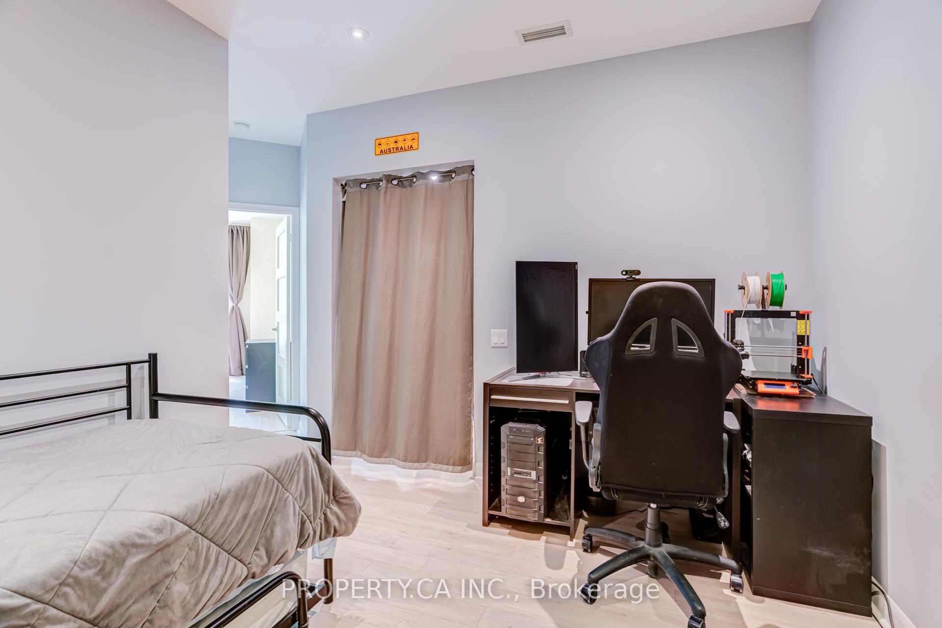 525 Wilson Avenue 118, Toronto Unit: 118