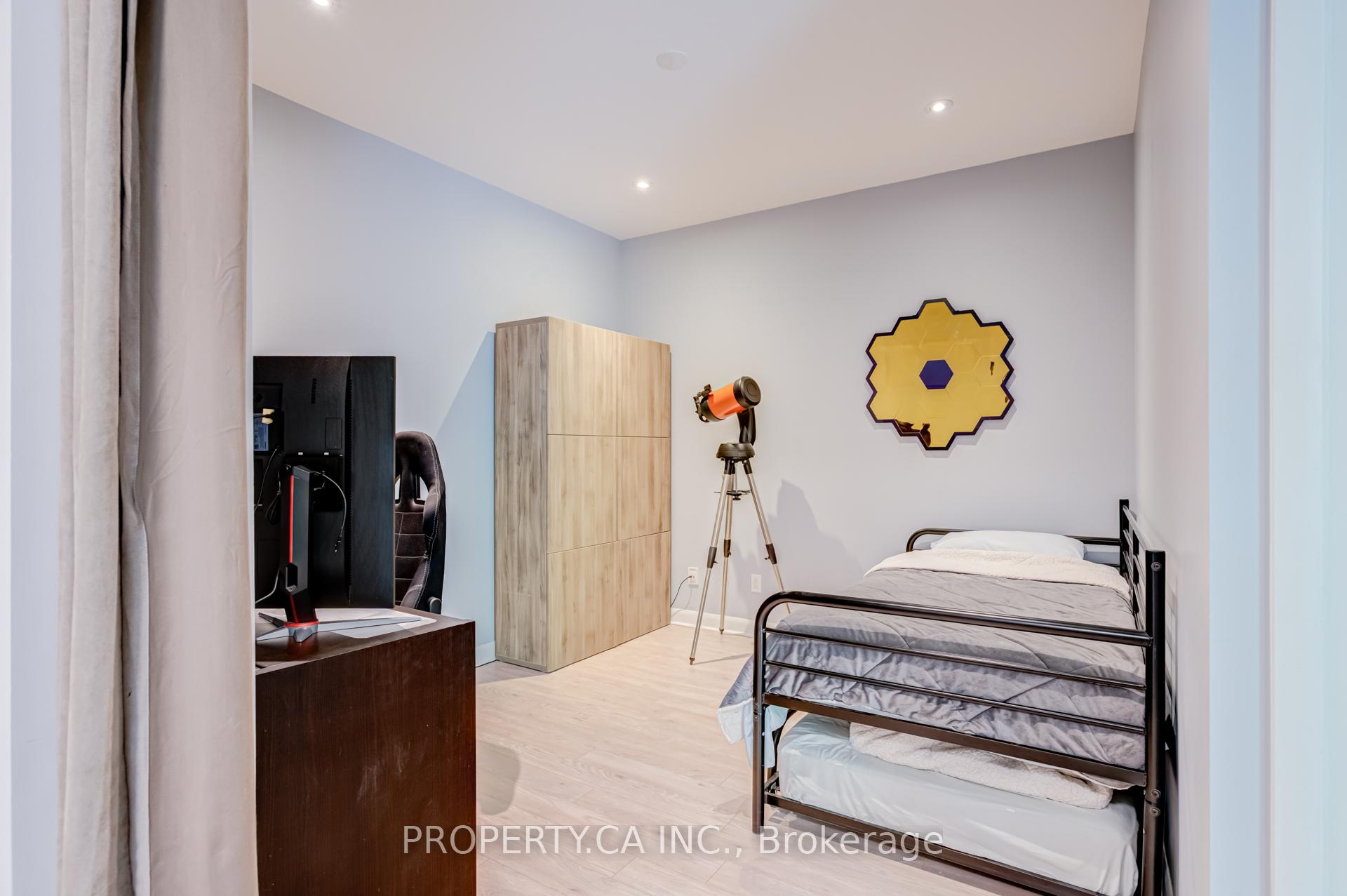525 Wilson Avenue 118, Toronto Unit: 118