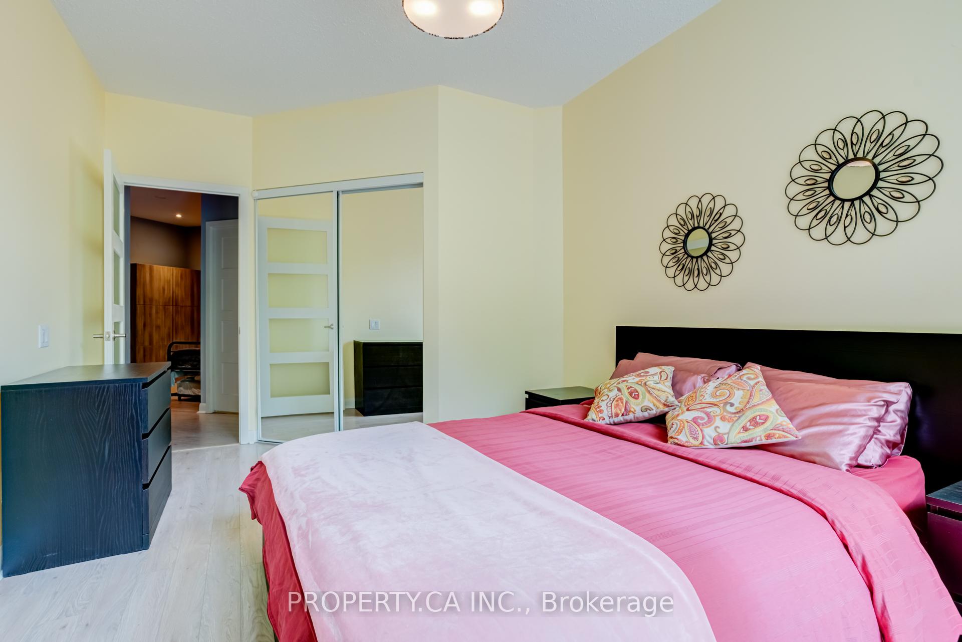 525 Wilson Avenue 118, Toronto Unit: 118