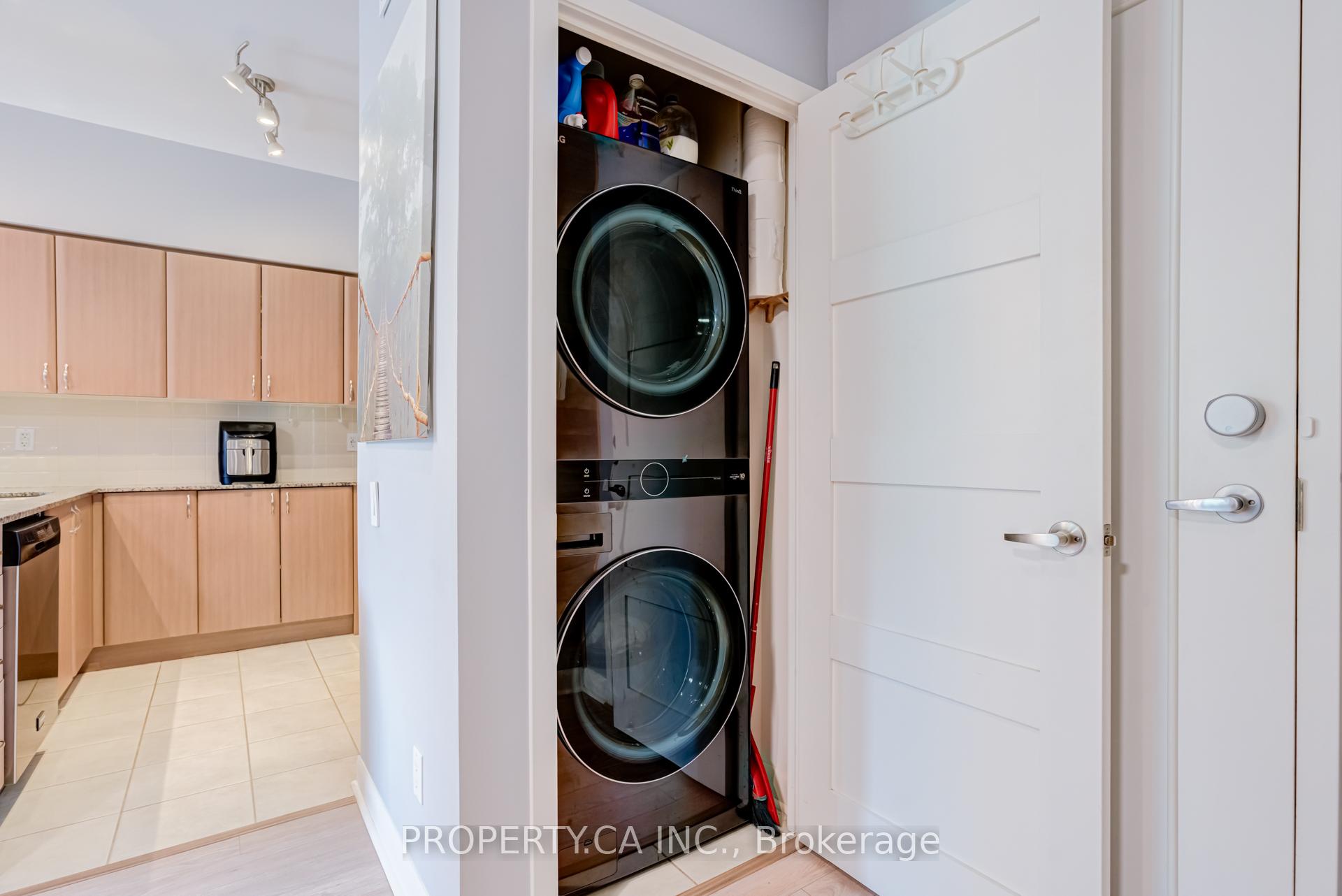 525 Wilson Avenue 118, Toronto Unit: 118