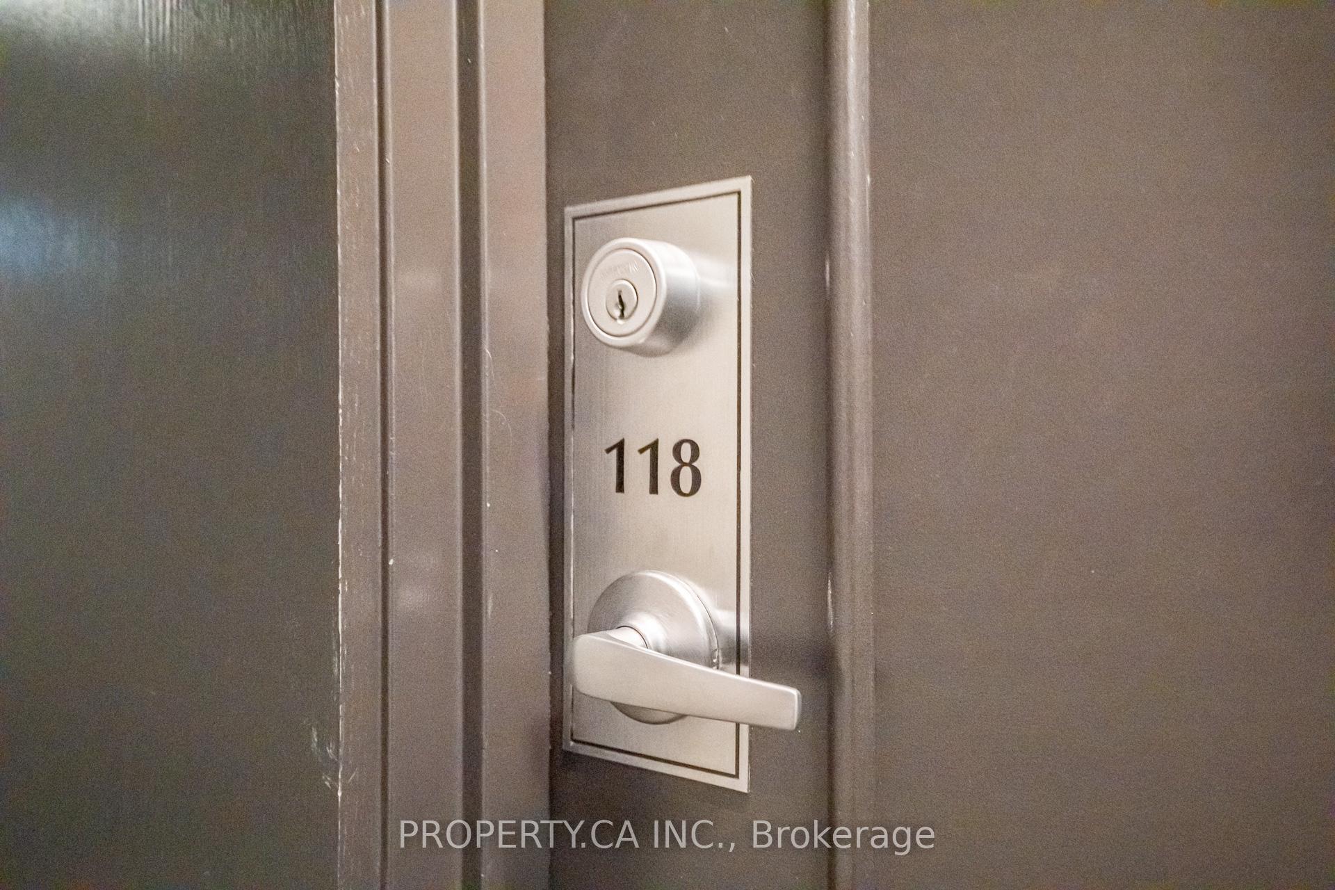 525 Wilson Avenue 118, Toronto Unit: 118