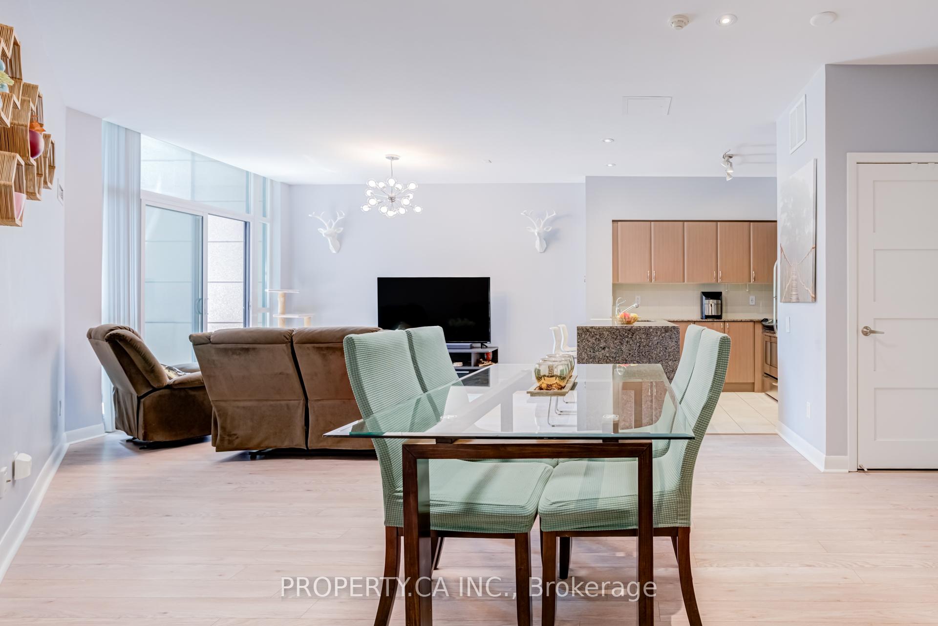 525 Wilson Avenue 118, Toronto Unit: 118