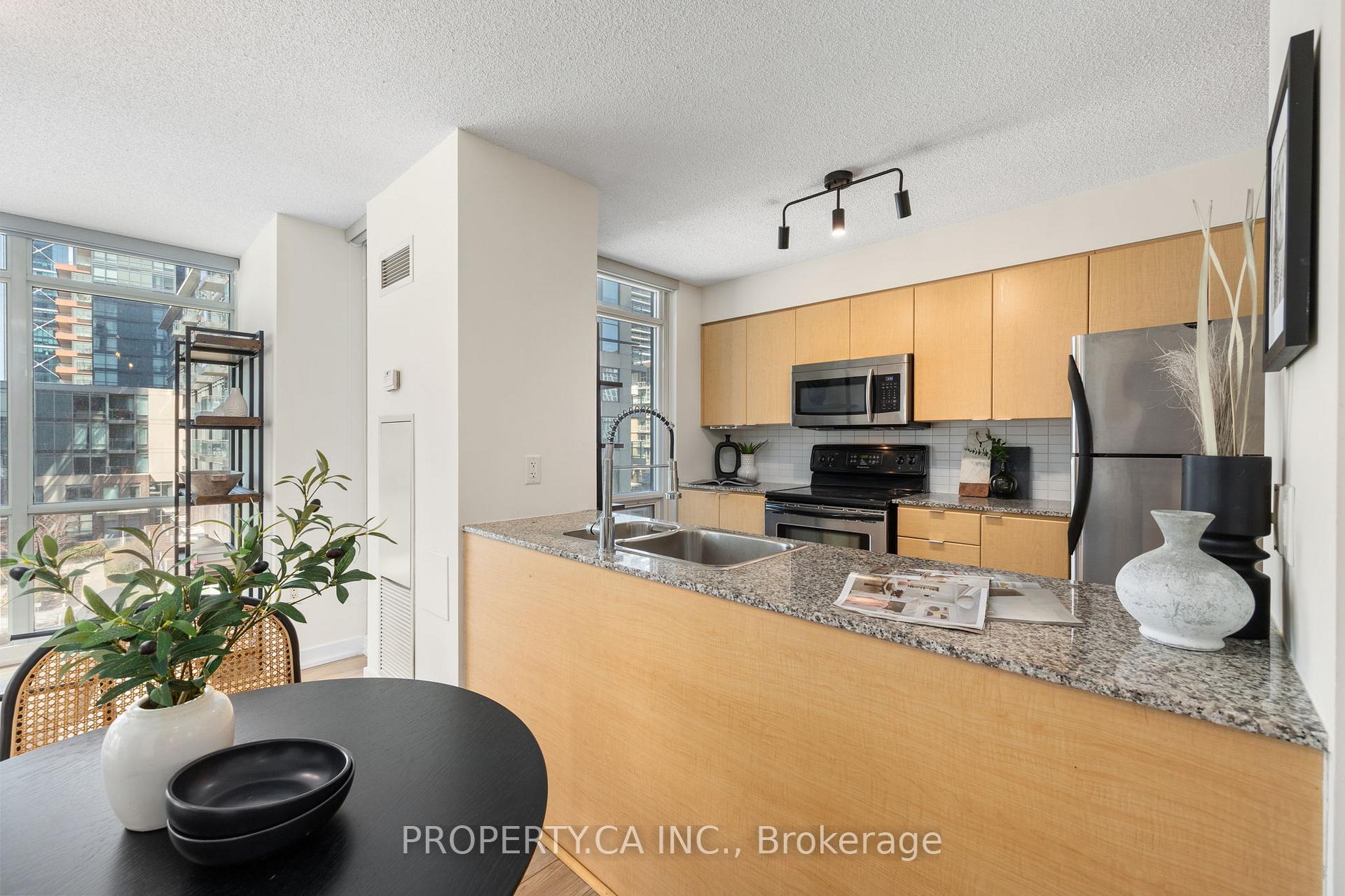 11 Brunel Court 503, Toronto Unit: 503