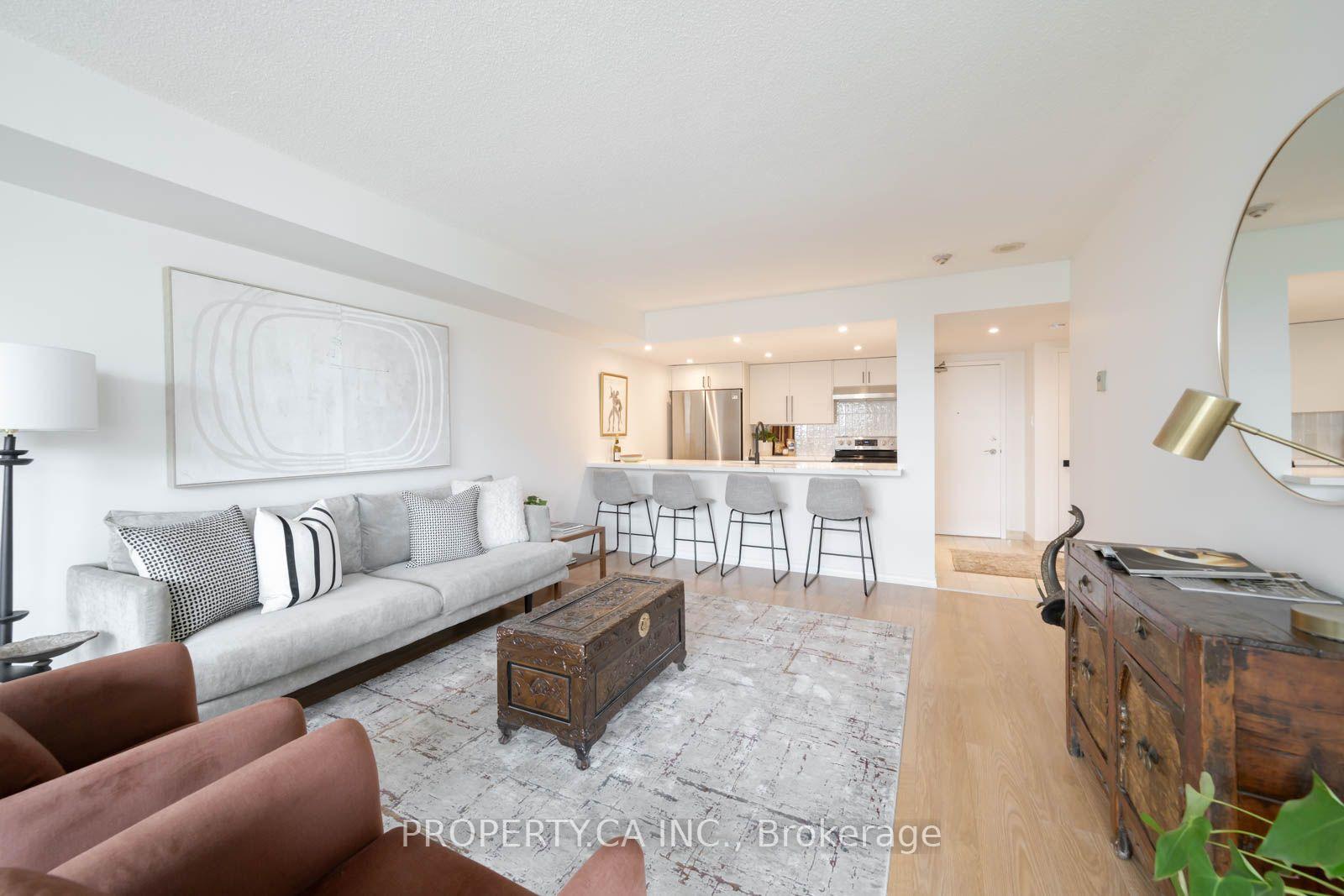 77 Harbour Square 1111, Toronto Unit: 1111
