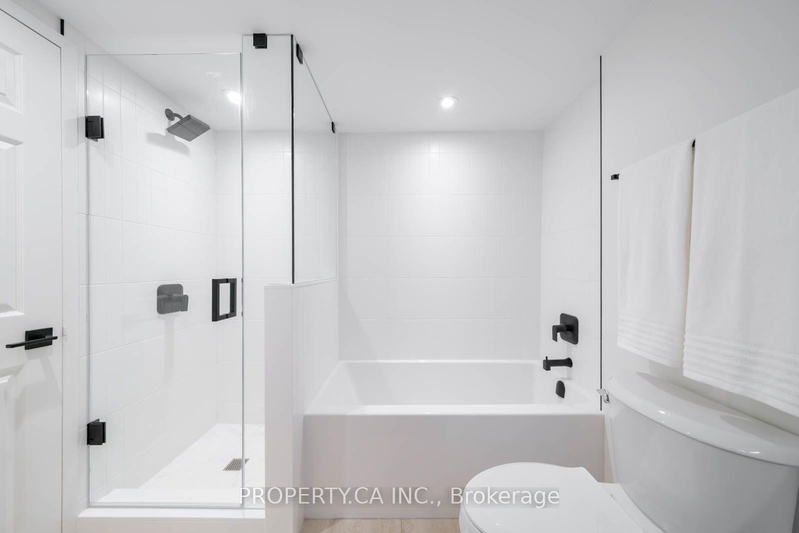 77 Harbour Square 1111, Toronto Unit: 1111