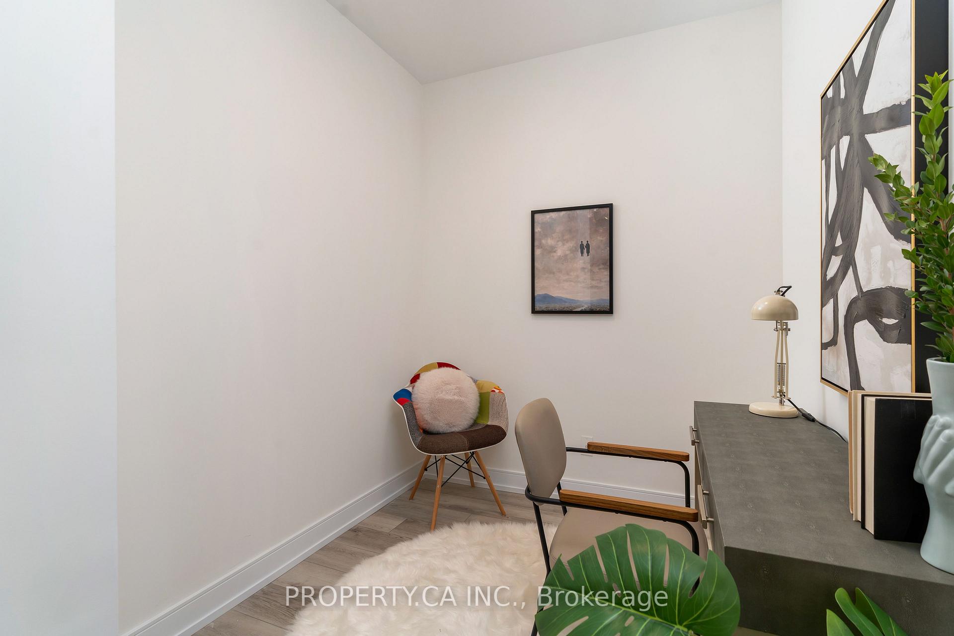 88 Broadway Avenue 1004, Toronto Unit: 1004