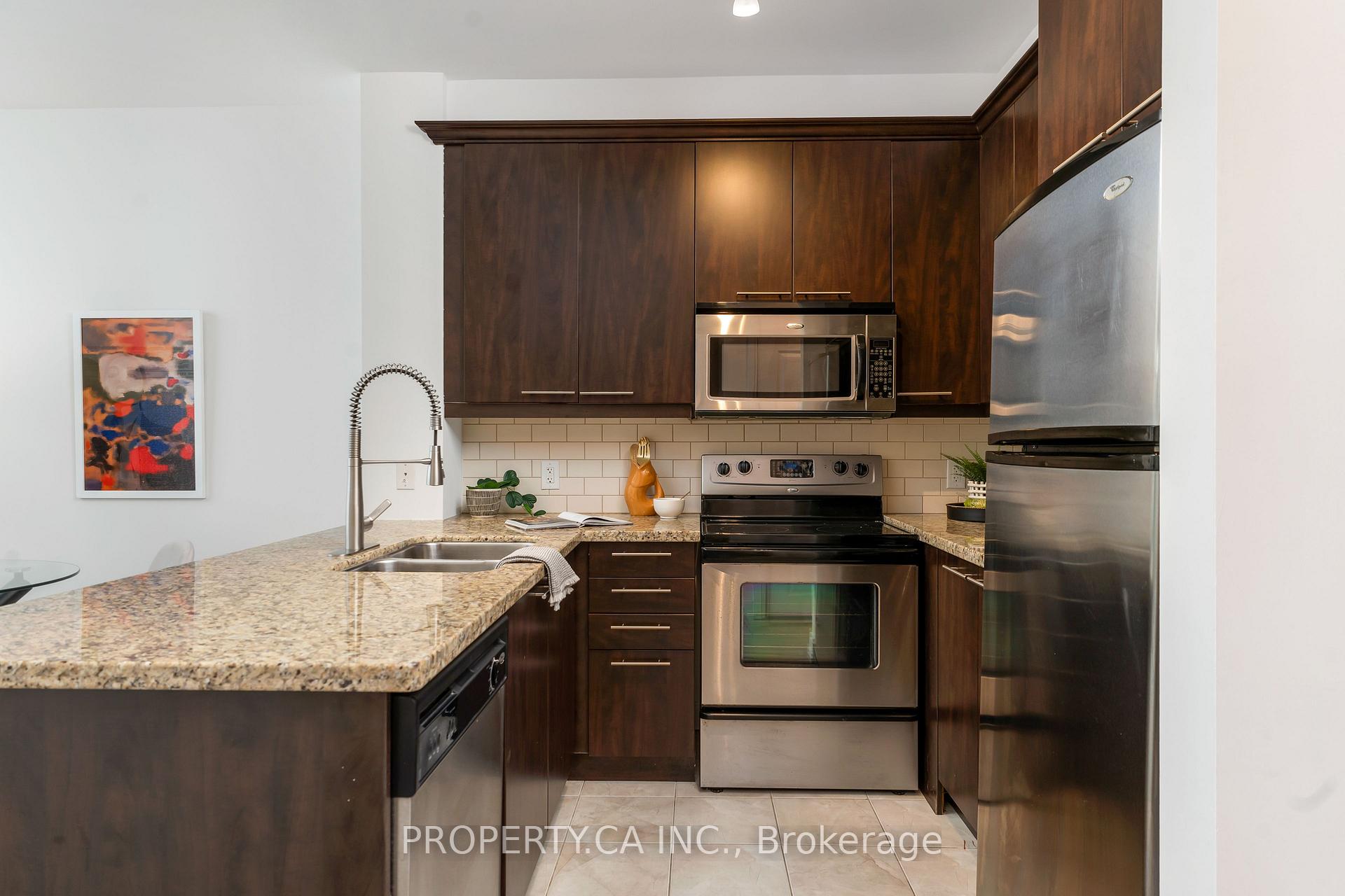 88 Broadway Avenue 1004, Toronto Unit: 1004