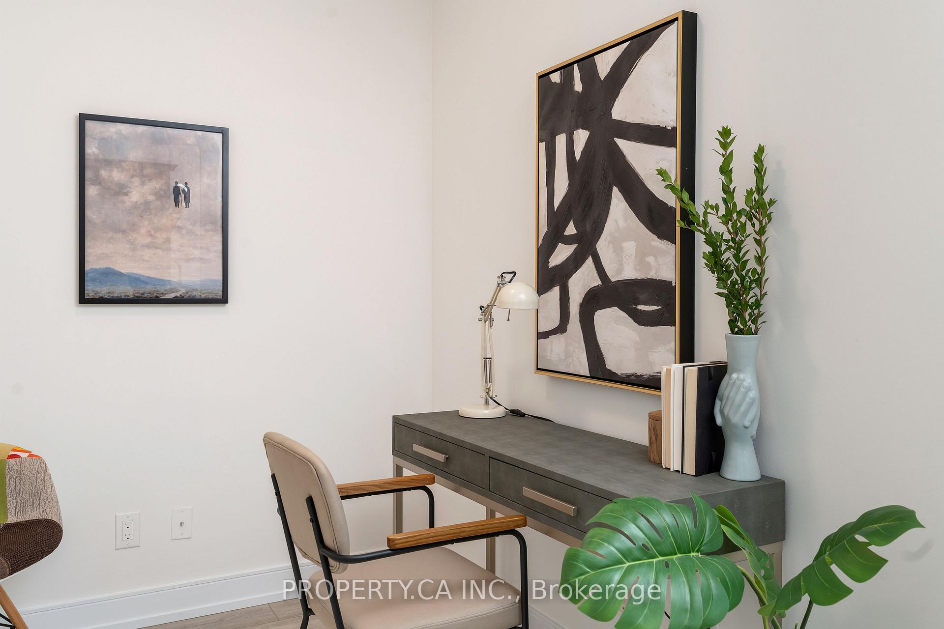 88 Broadway Avenue 1004, Toronto Unit: 1004