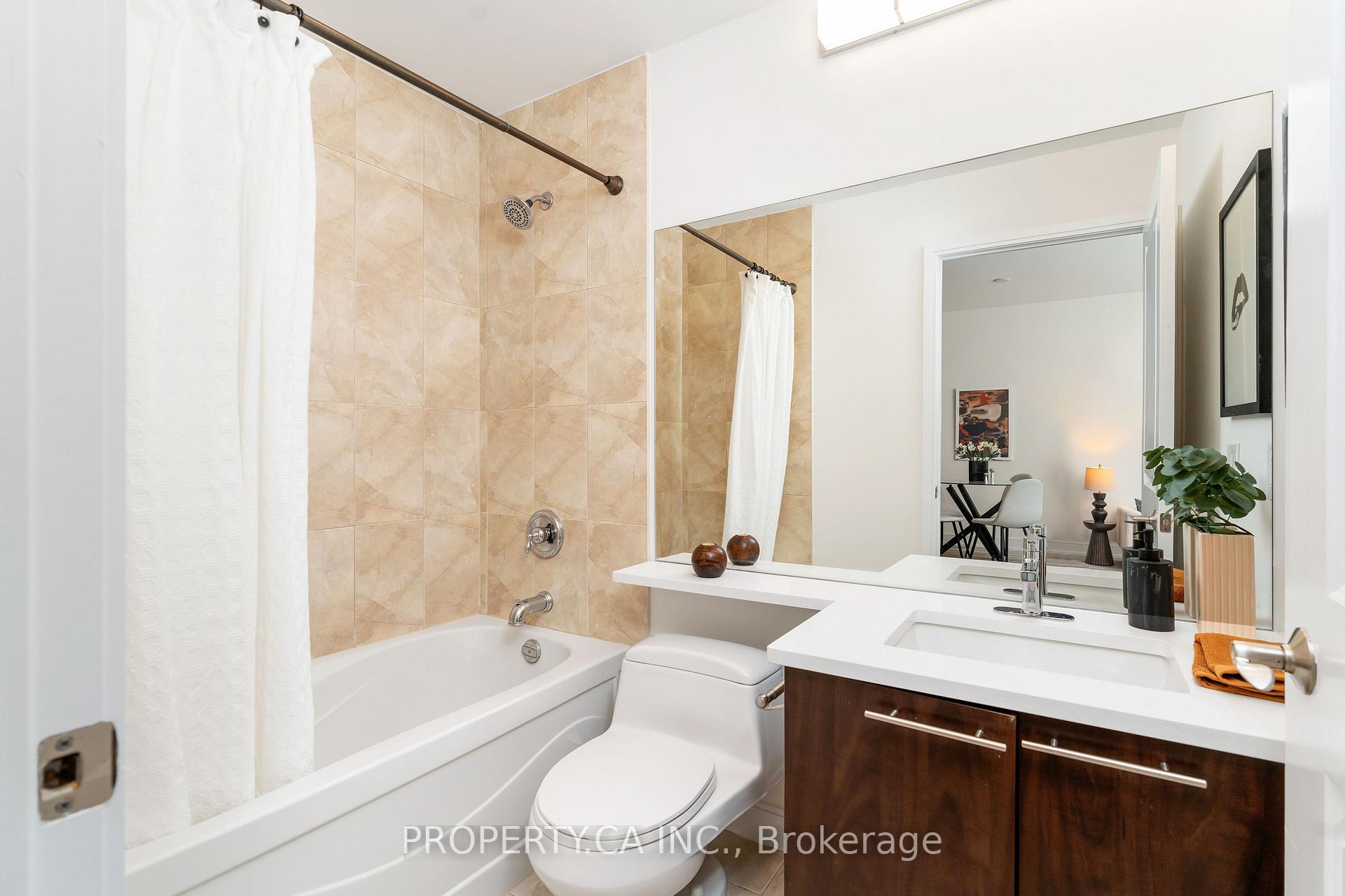 88 Broadway Avenue 1004, Toronto Unit: 1004