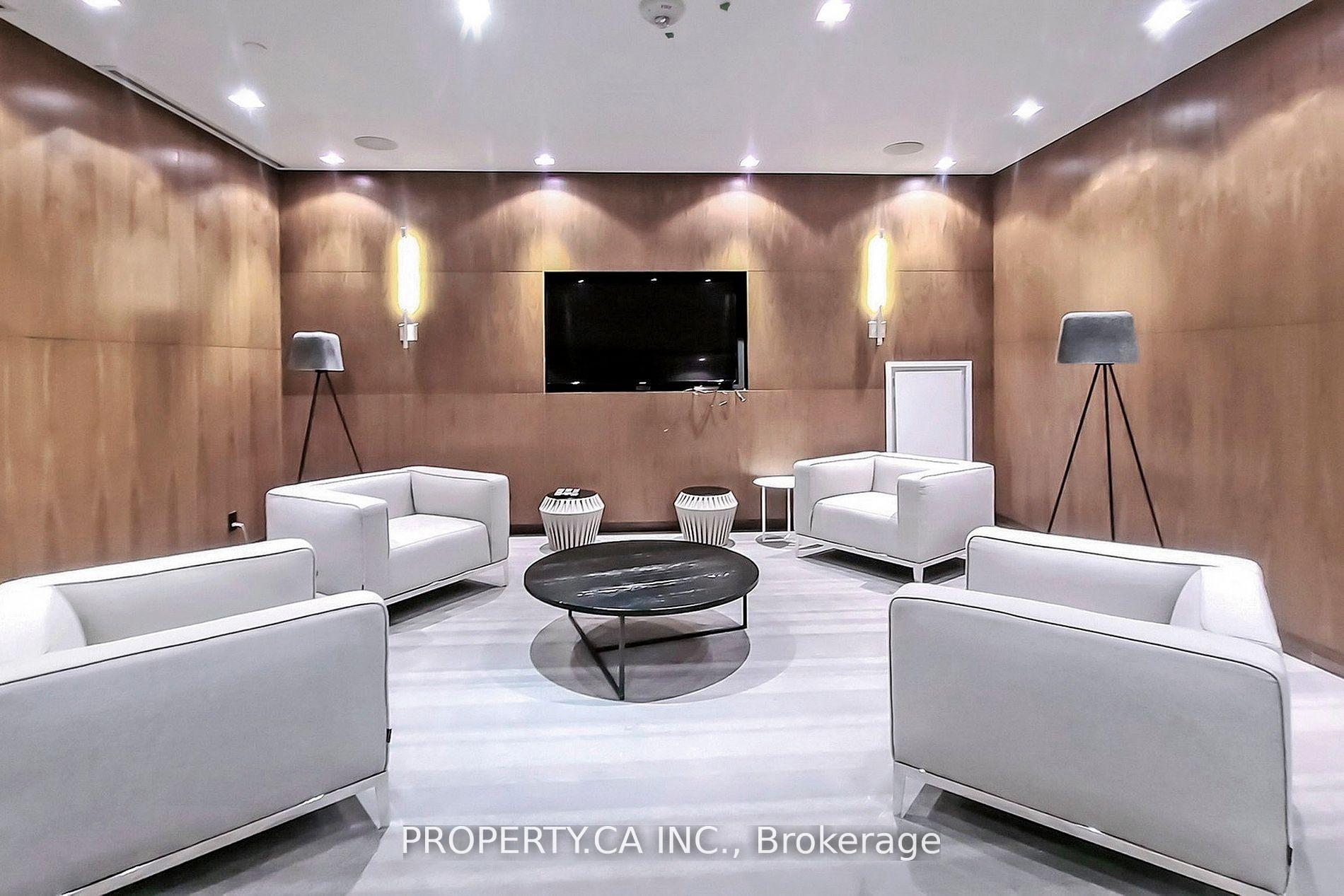 8 Mercer Street 710, Toronto Unit: 710