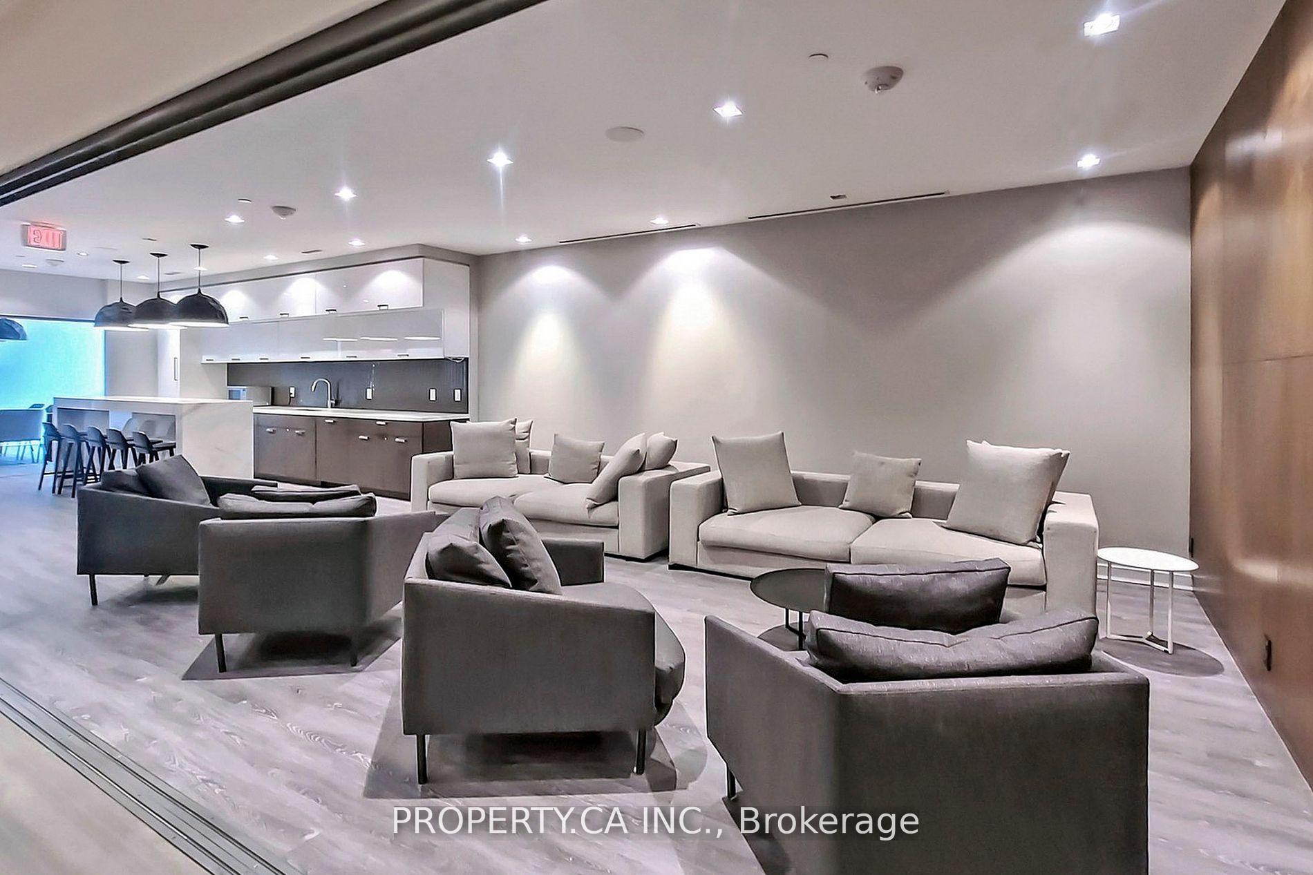 8 Mercer Street 710, Toronto Unit: 710