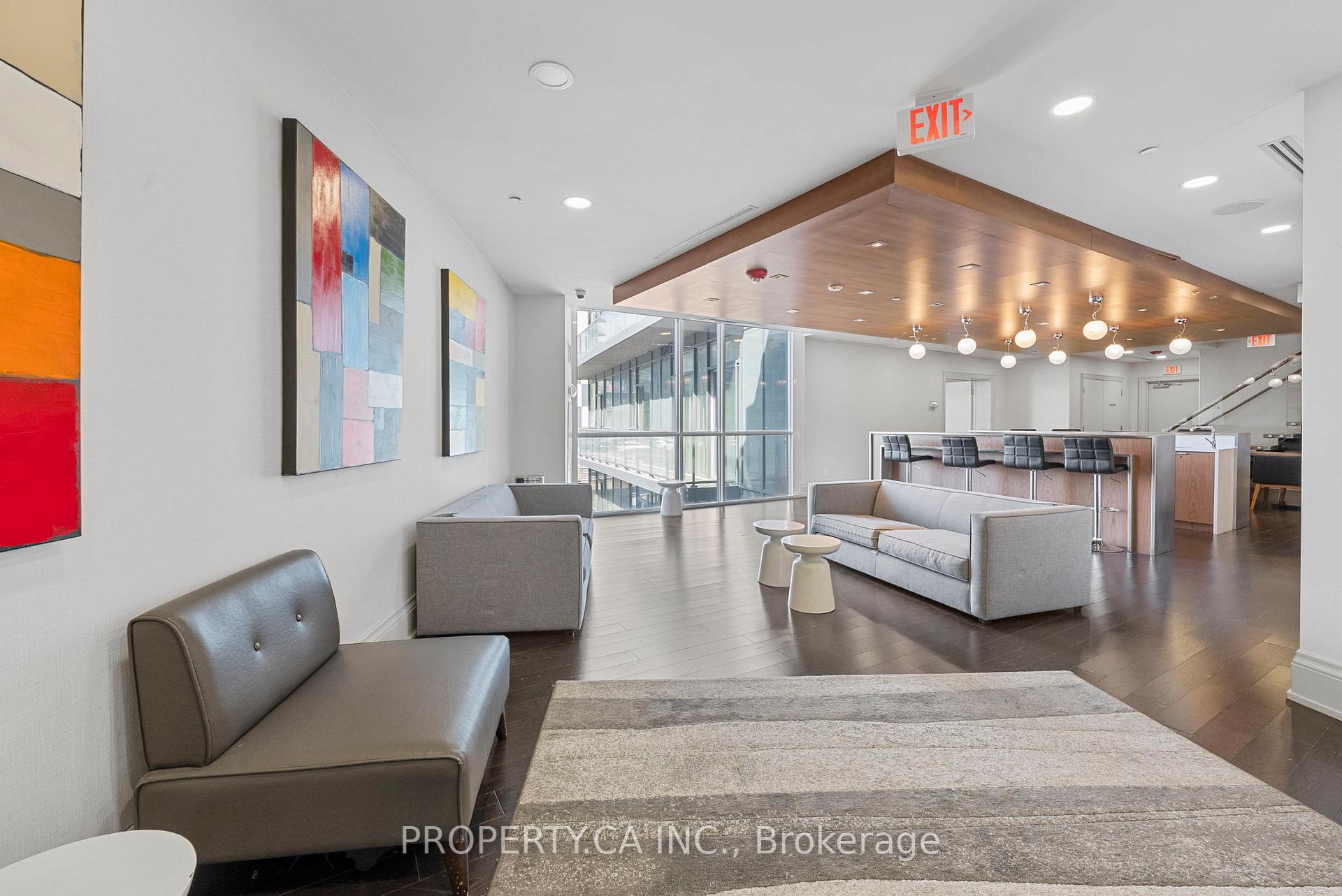 20 Bruyeres Mews 721, Toronto Unit: 721