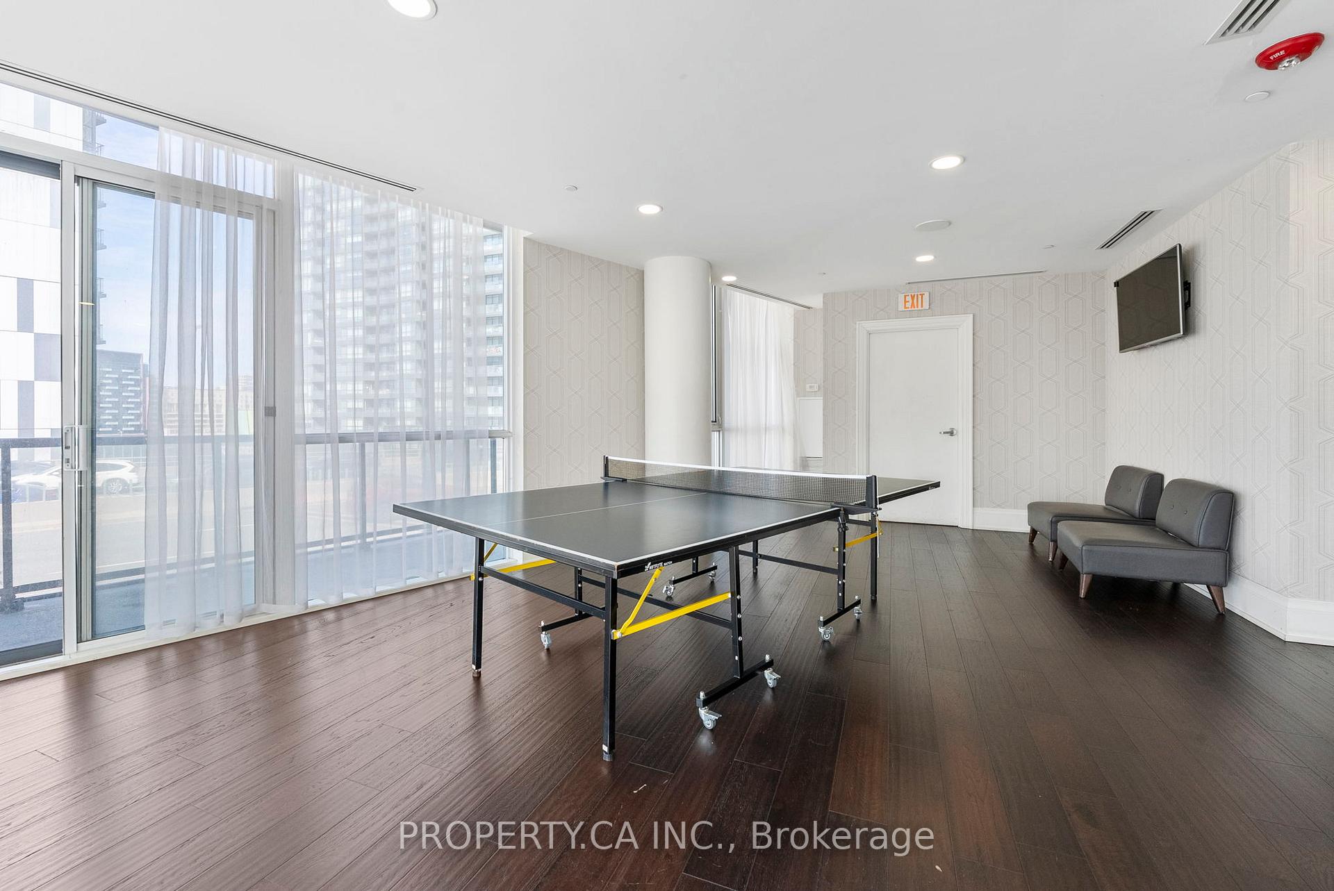 20 Bruyeres Mews 721, Toronto Unit: 721