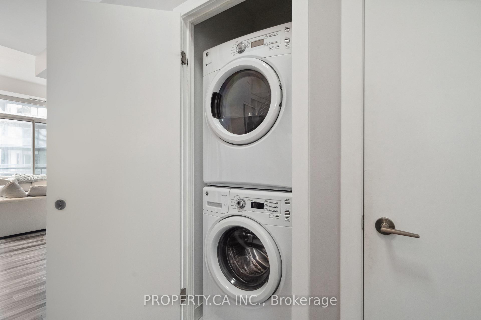 20 Bruyeres Mews 721, Toronto Unit: 721