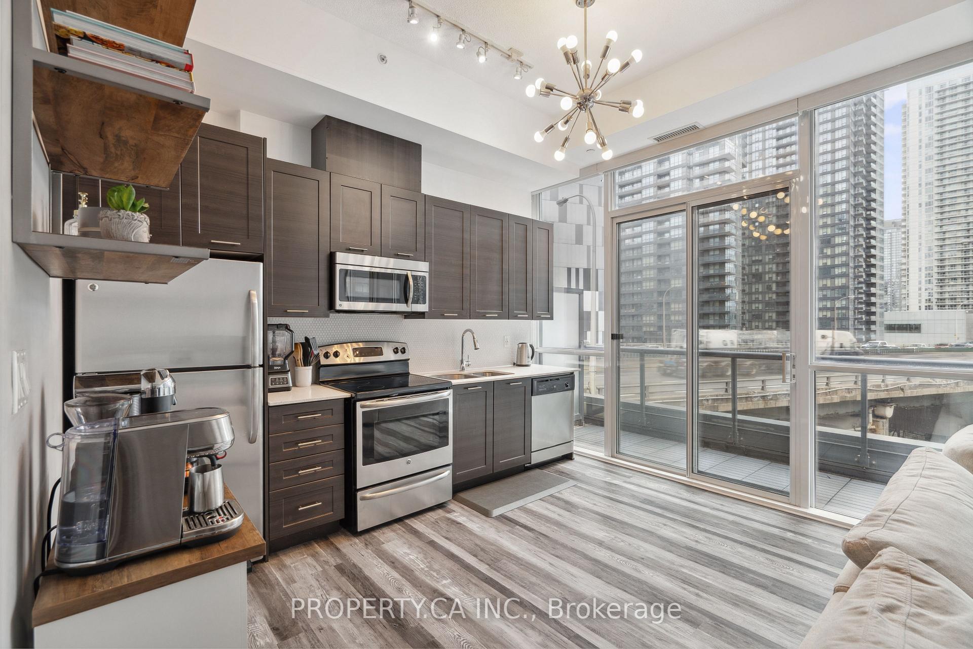 20 Bruyeres Mews 721, Toronto Unit: 721