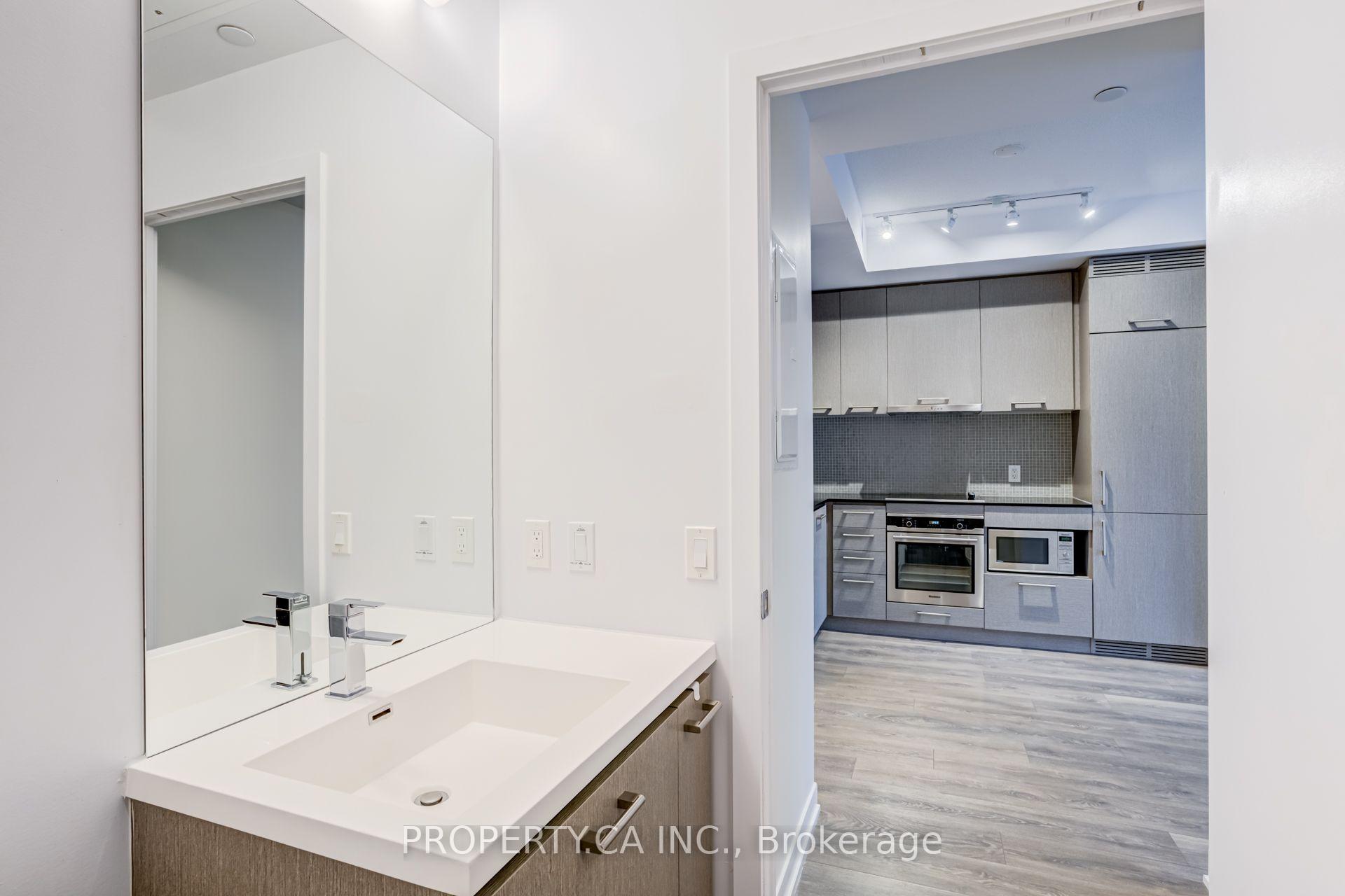 87 Peter Street 3715, Toronto Unit: 3715