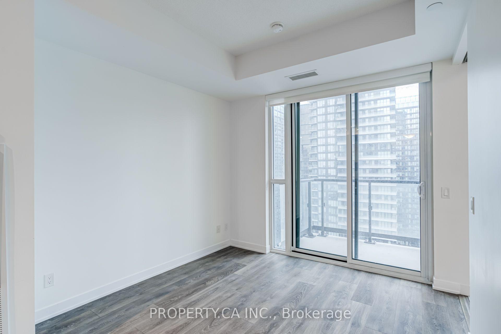 87 Peter Street 3715, Toronto Unit: 3715