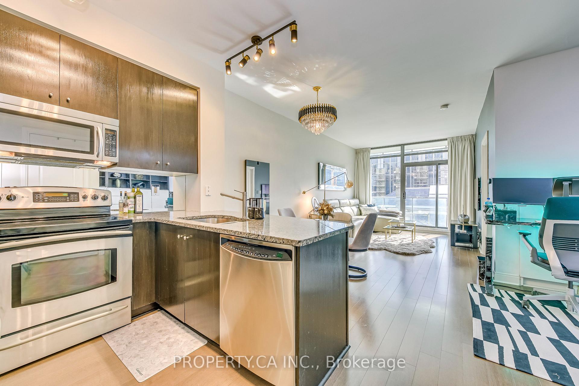 21 Scollard Street 406, Toronto Unit: 406